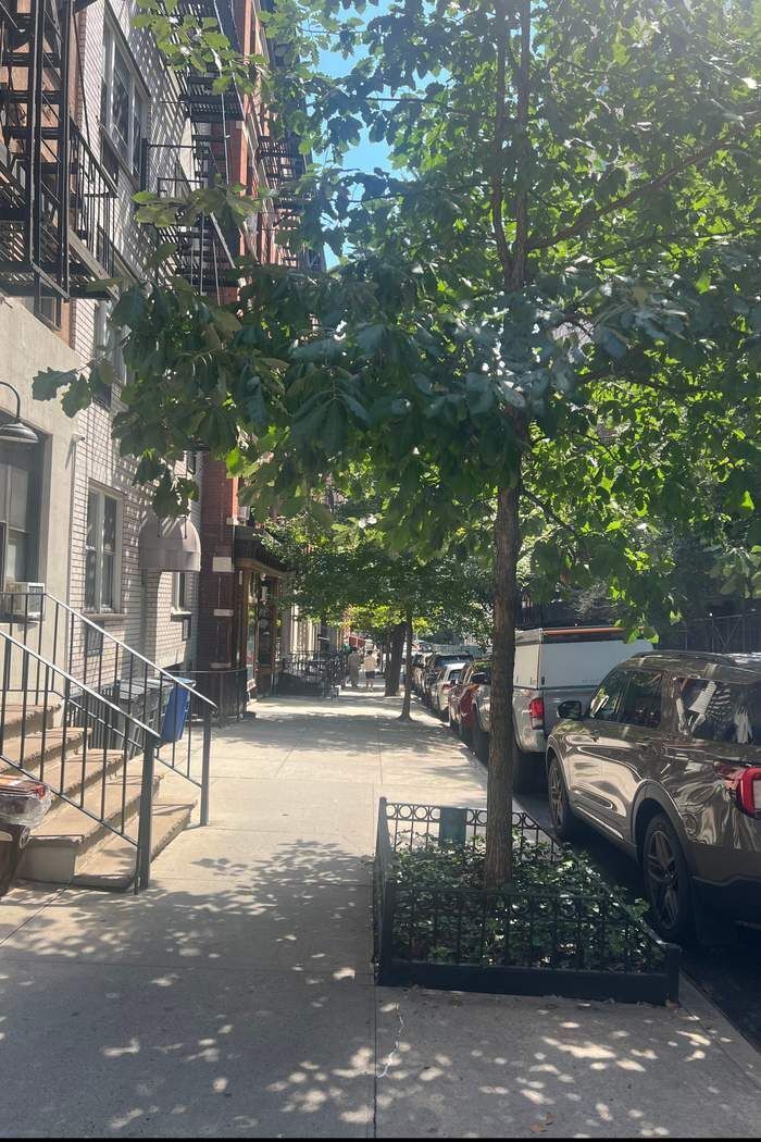 215 East 88th Street 4D Upper East Side New York NY 10128