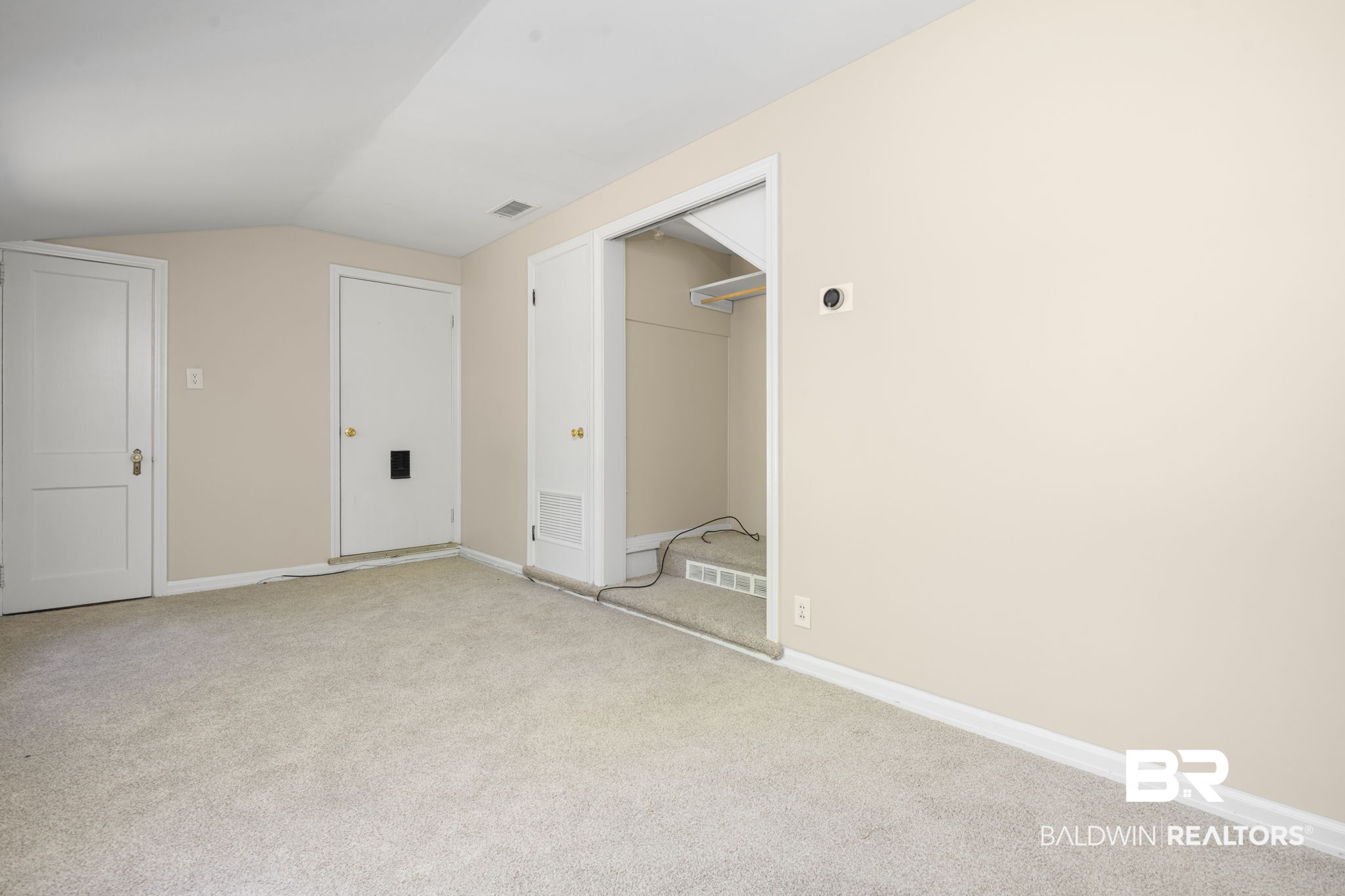409477 | Photo 22