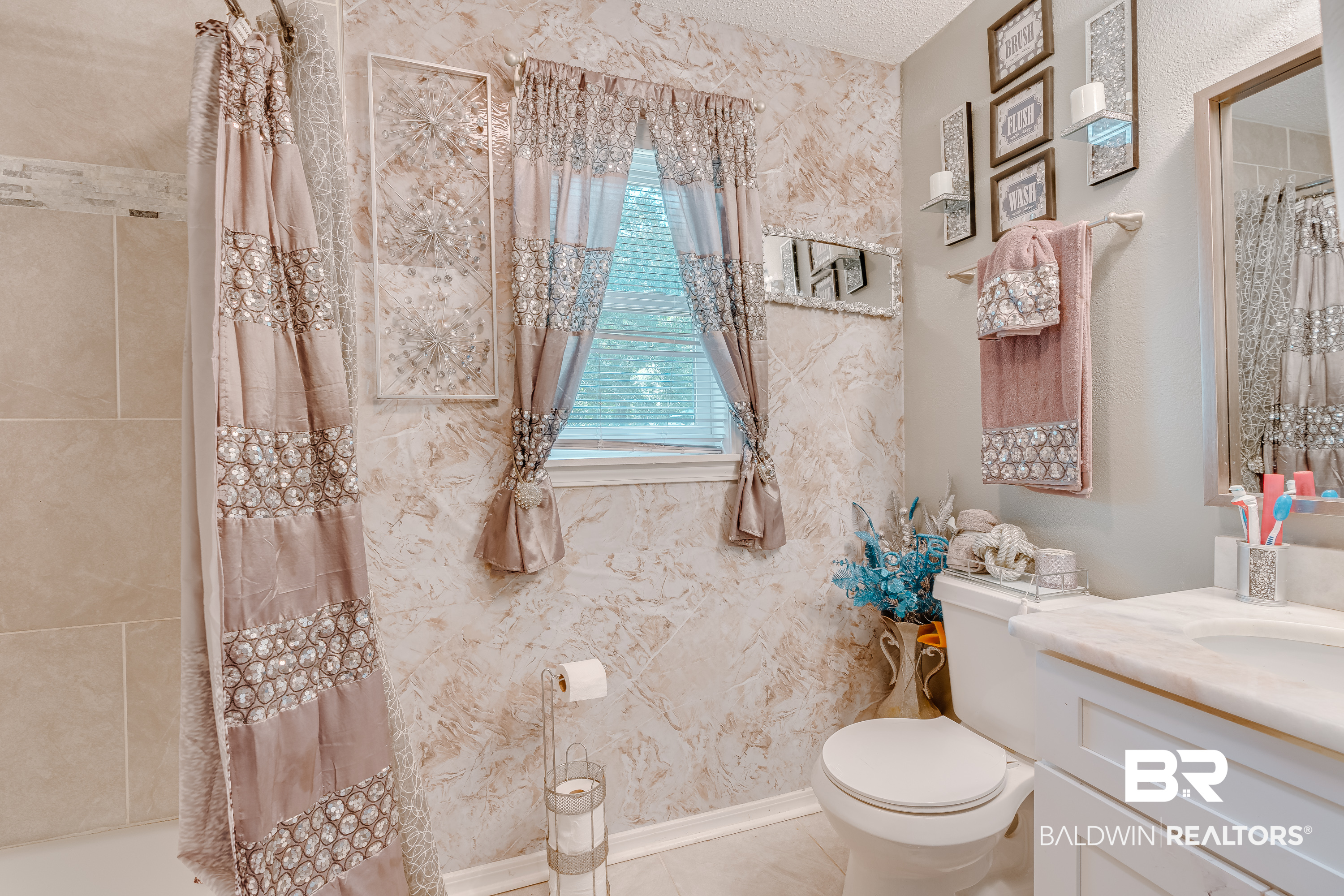 409511 | Photo 14