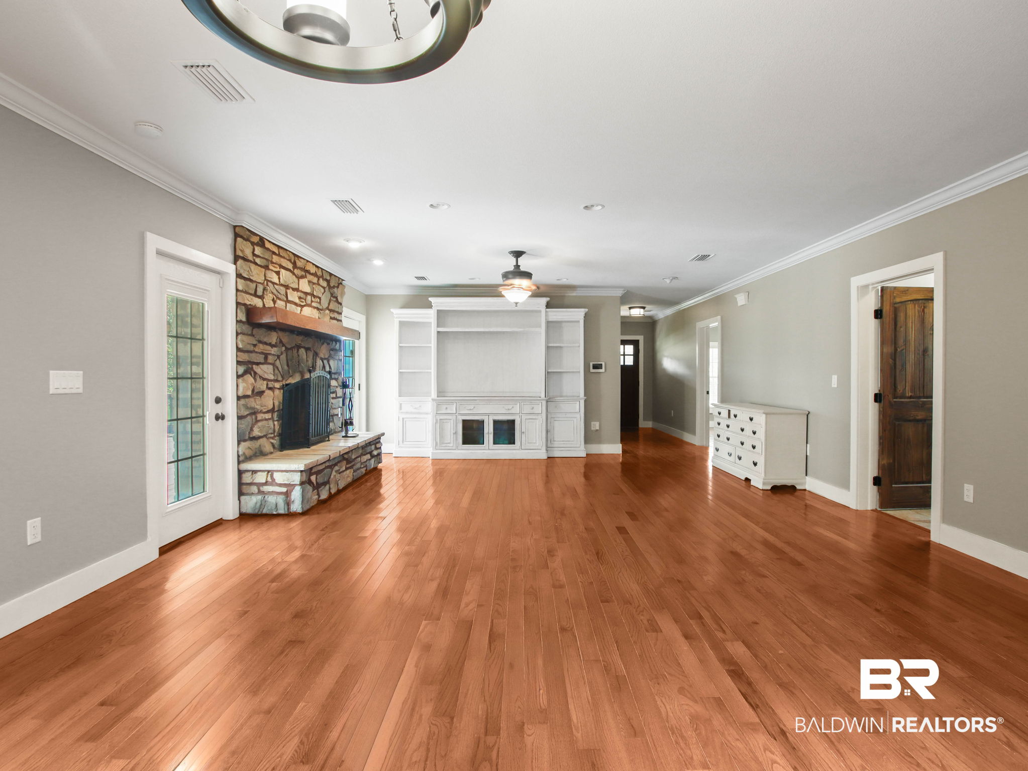 409537 | Photo 12