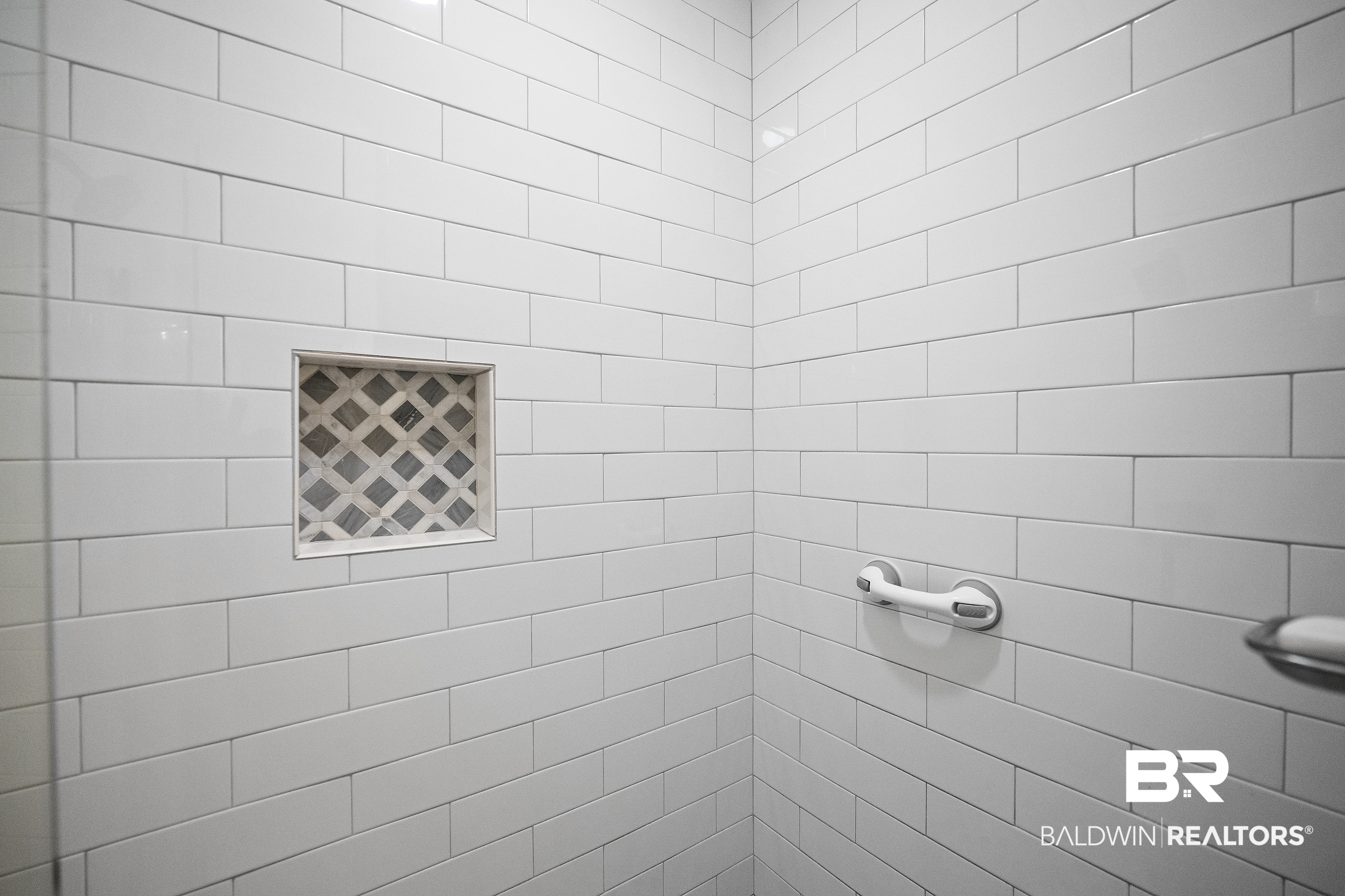 409545 | Photo 21