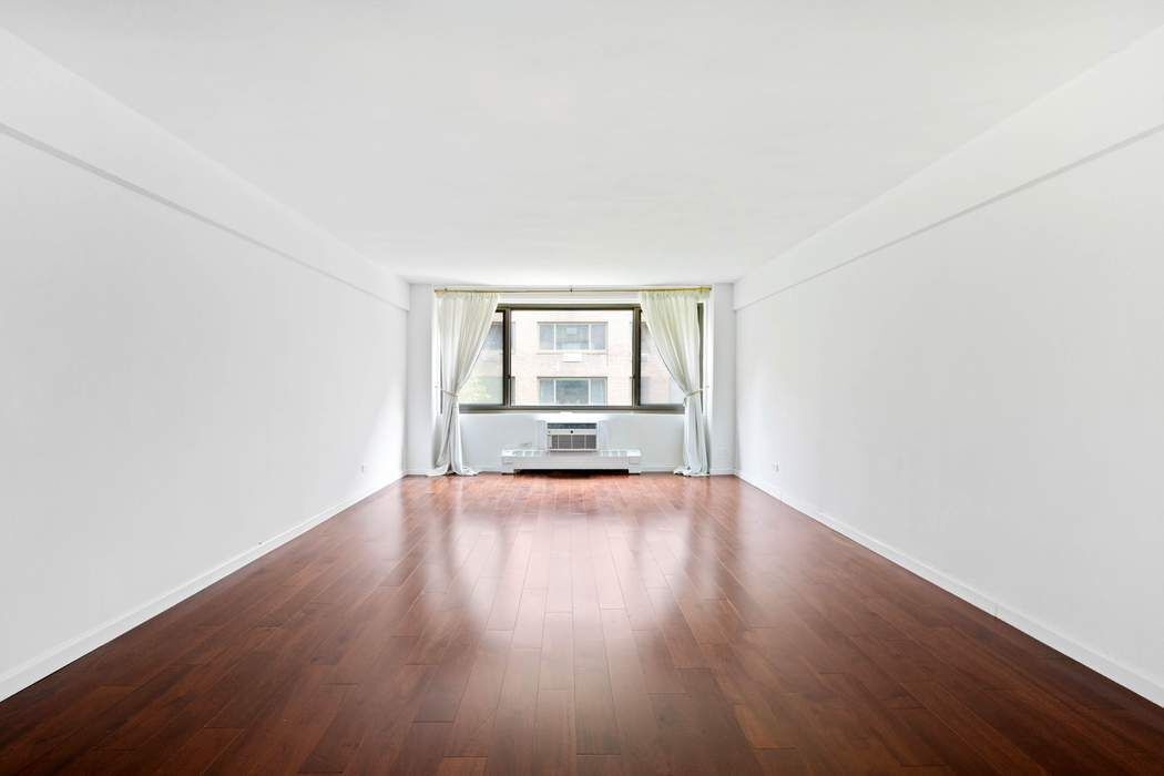 425 East 63rd Street W7A Upper East Side New York NY 10065