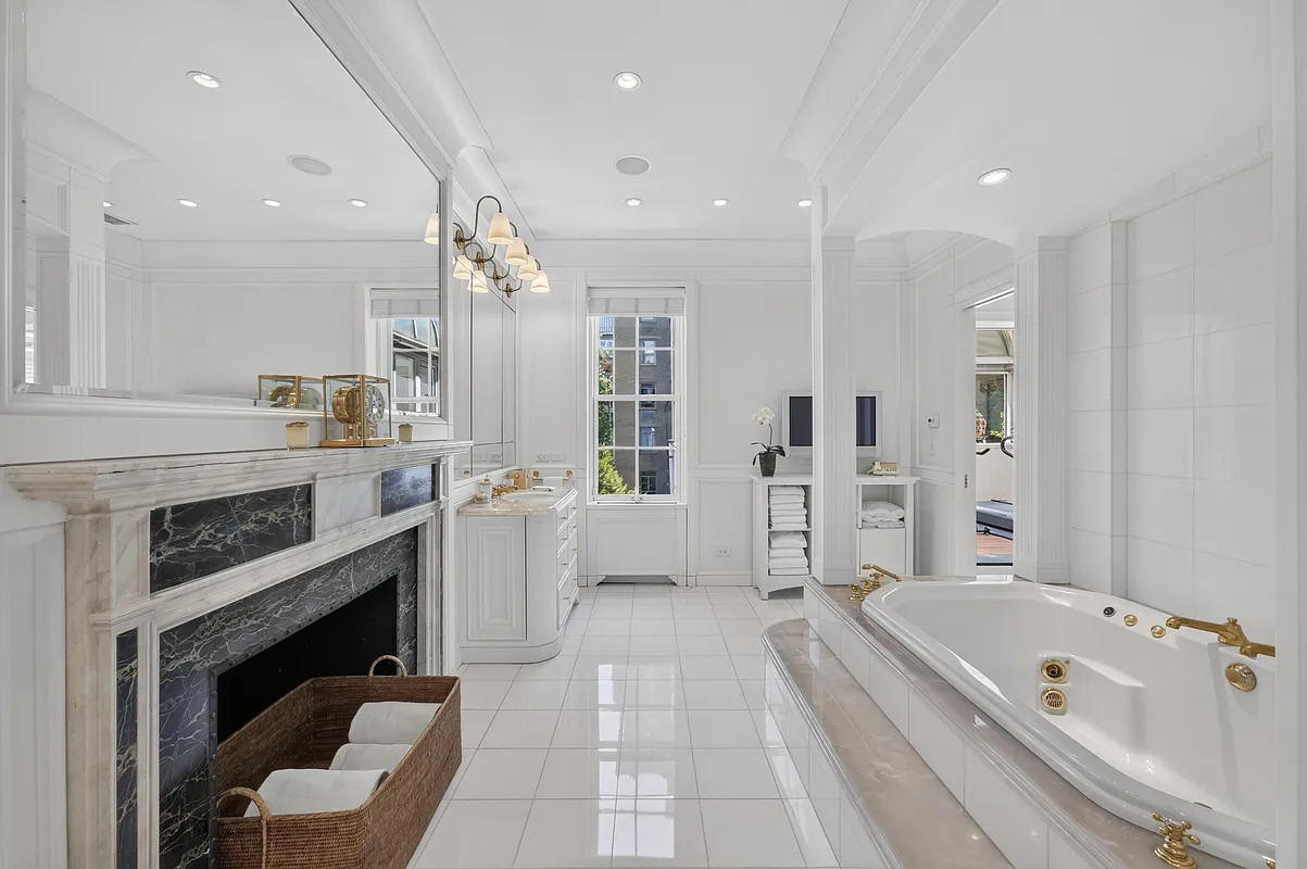 6 East 69th Street Upper East Side New York NY 10021