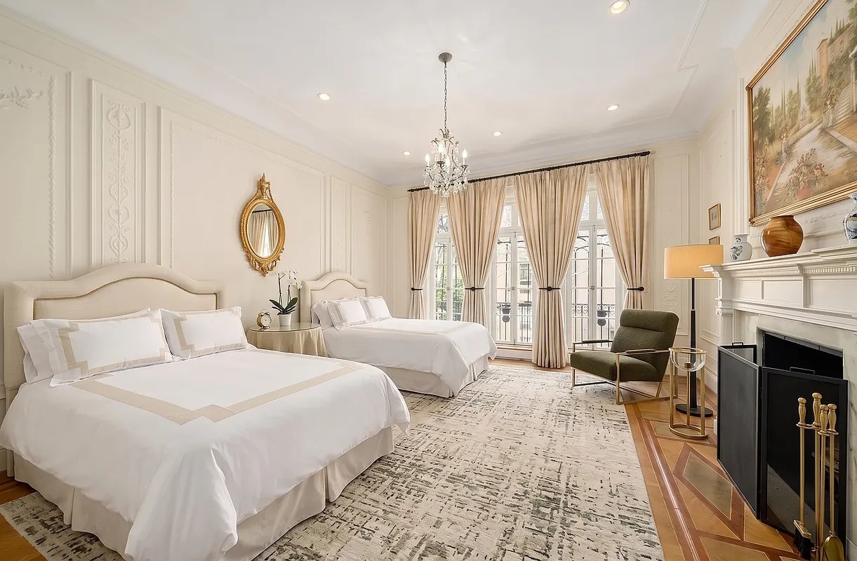 6 East 69th Street Upper East Side New York NY 10021