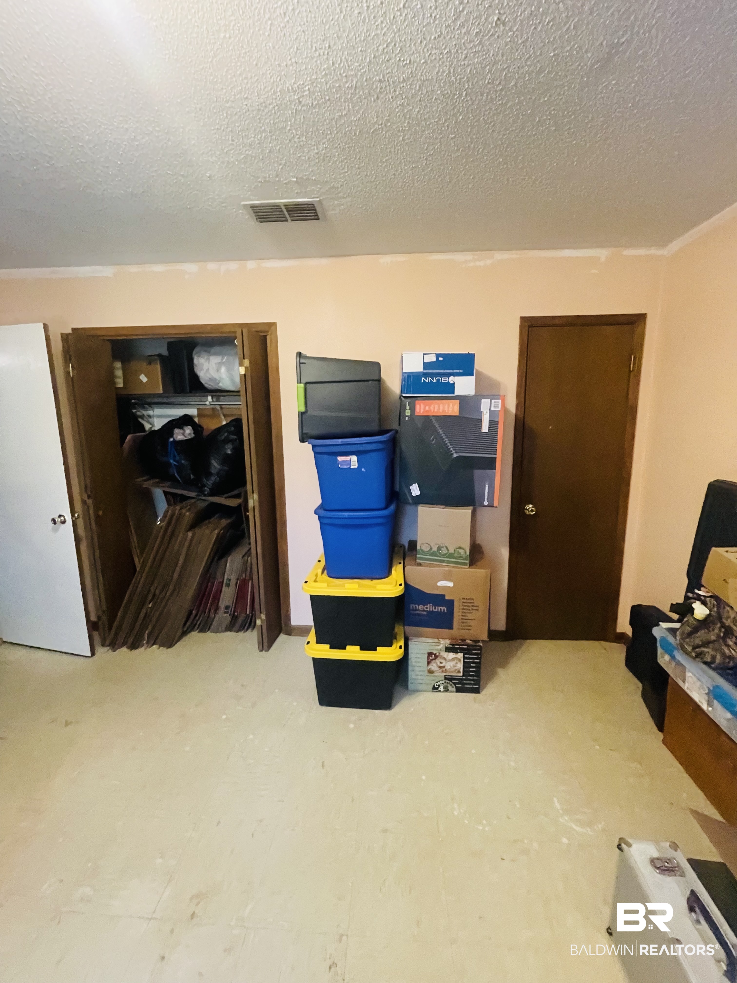 409542 | Photo 13