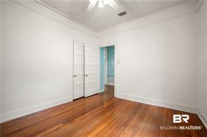 409703 | Photo 24