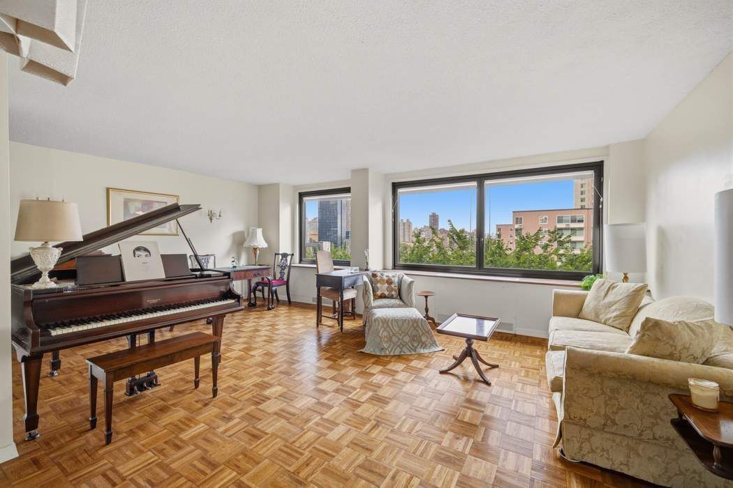 531 Main Street Roosevelt Island New York NY 10044