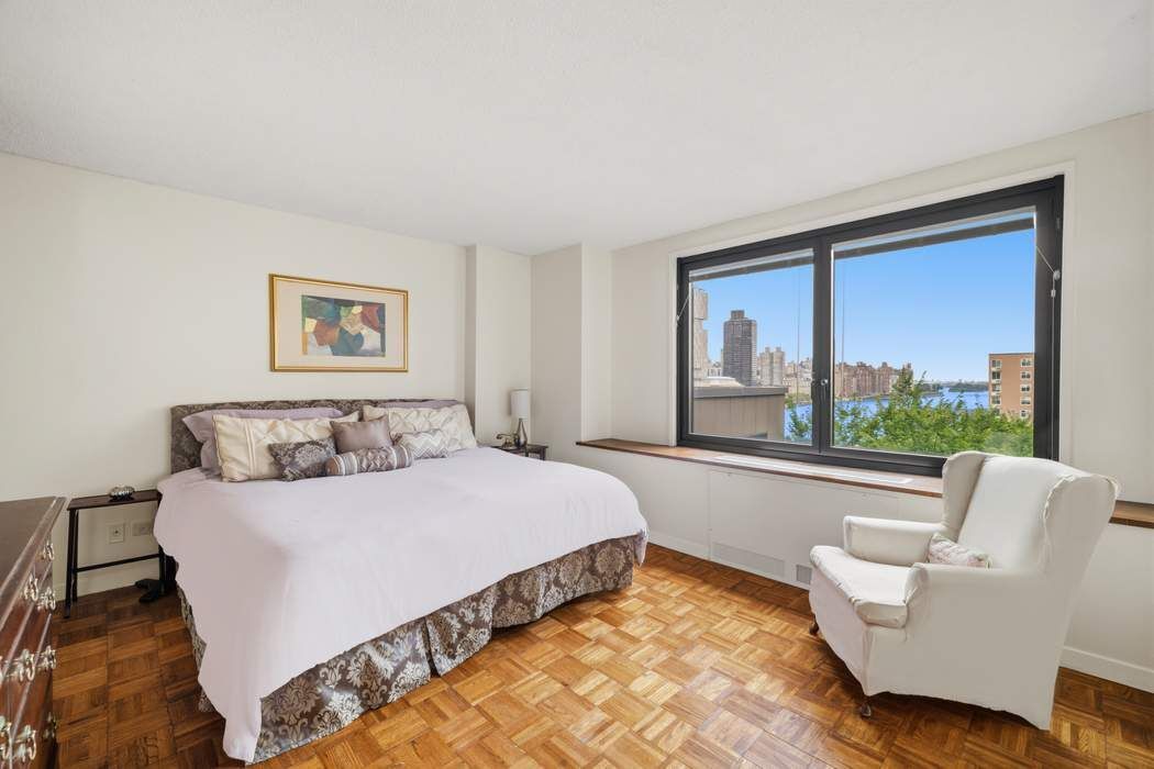 531 Main Street Roosevelt Island New York NY 10044