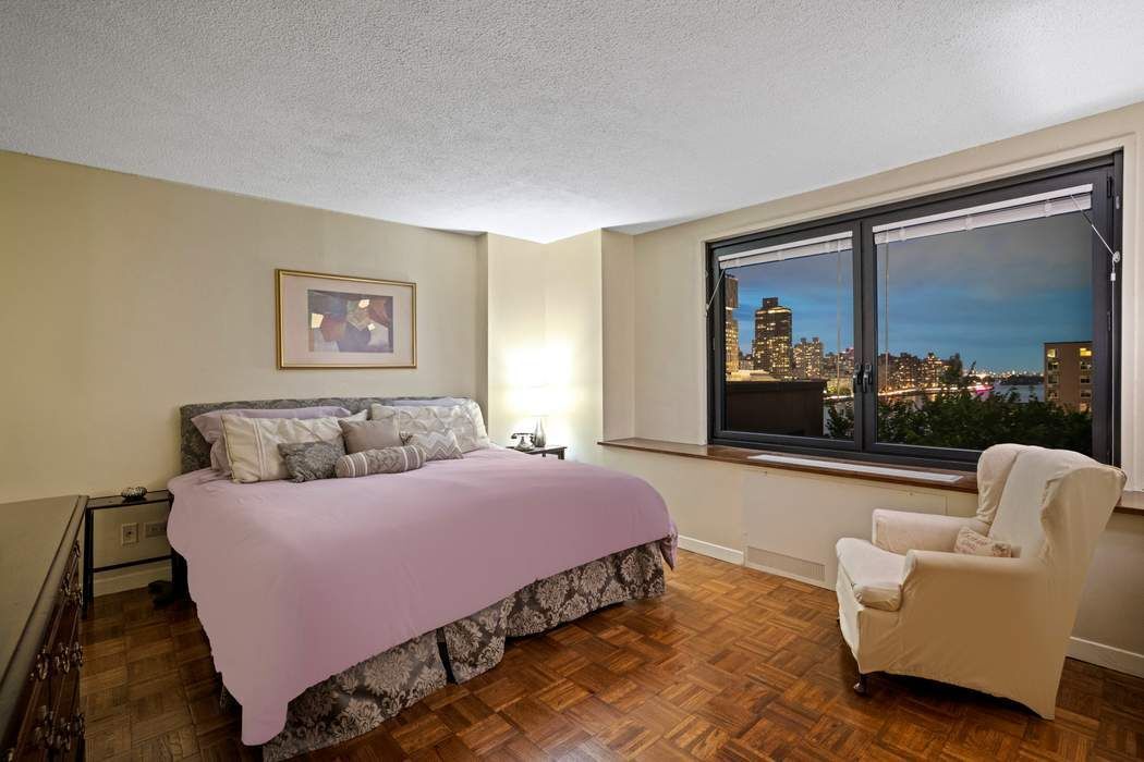 531 Main Street Roosevelt Island New York NY 10044