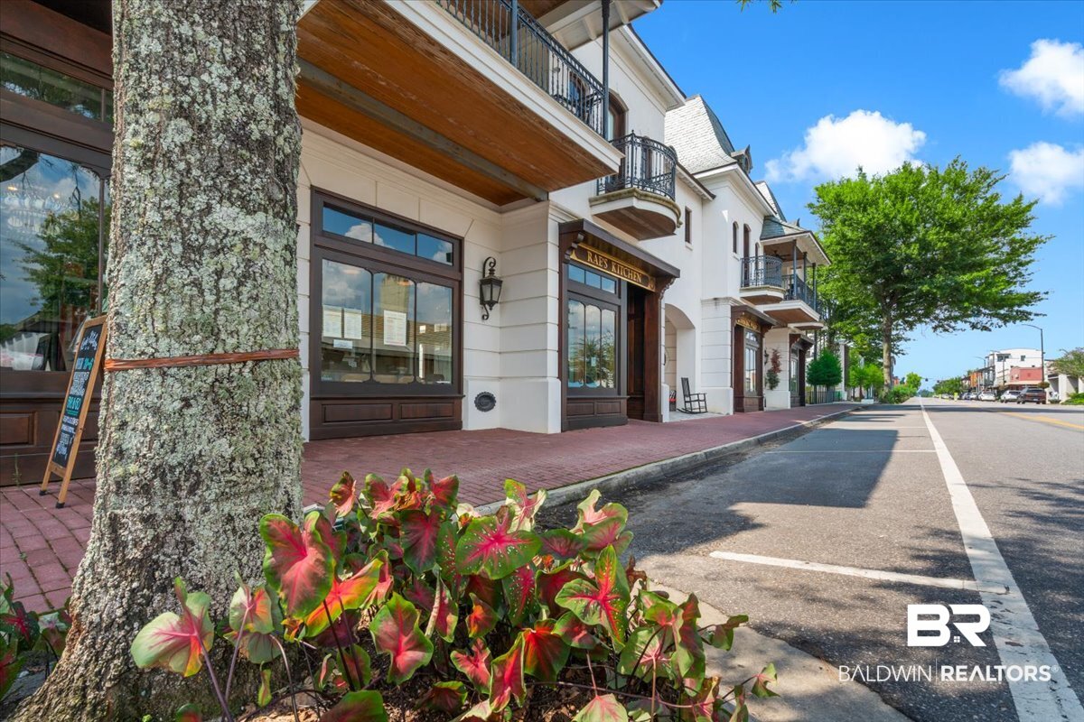 406343 | Photo 52