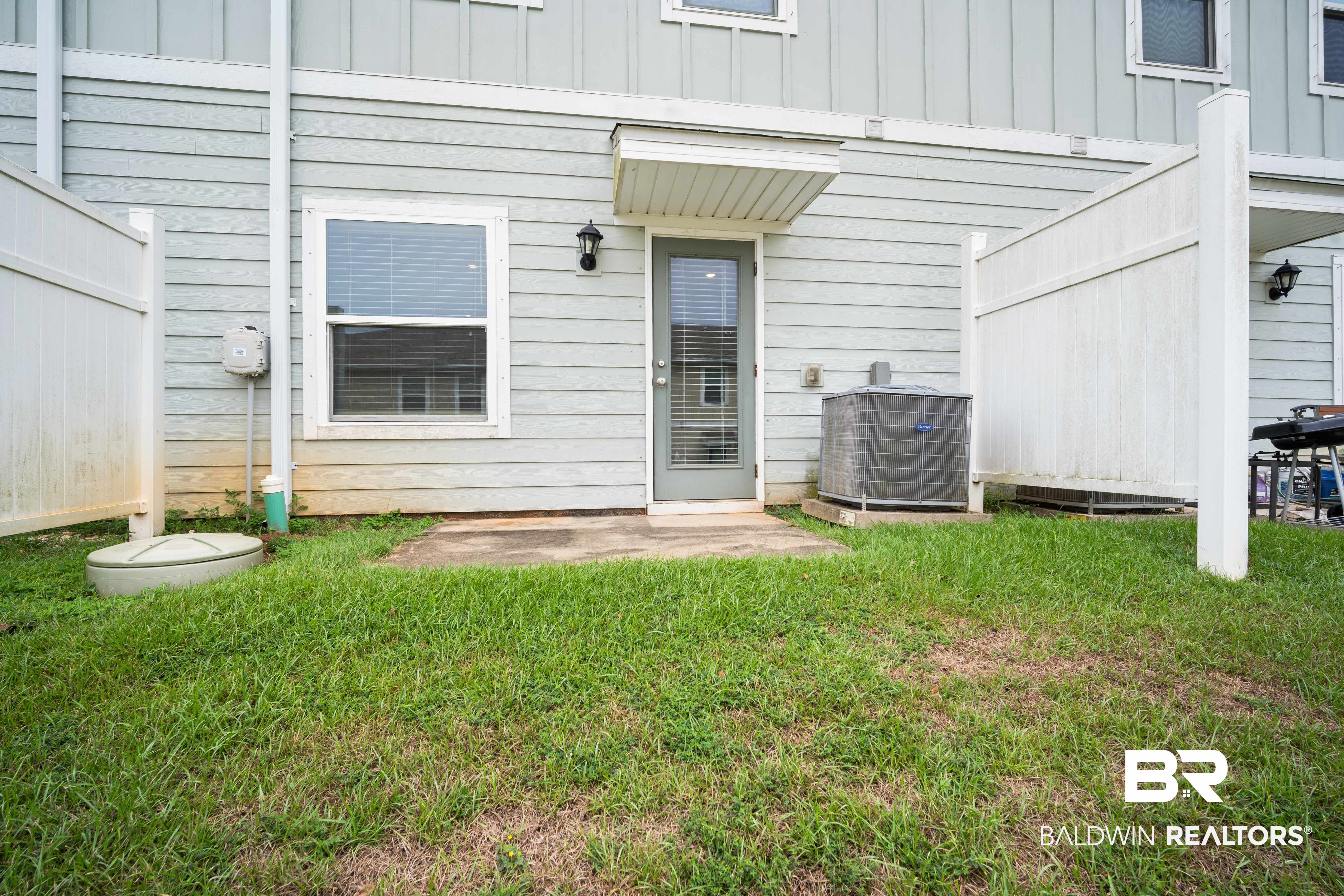 409808 | Photo 23