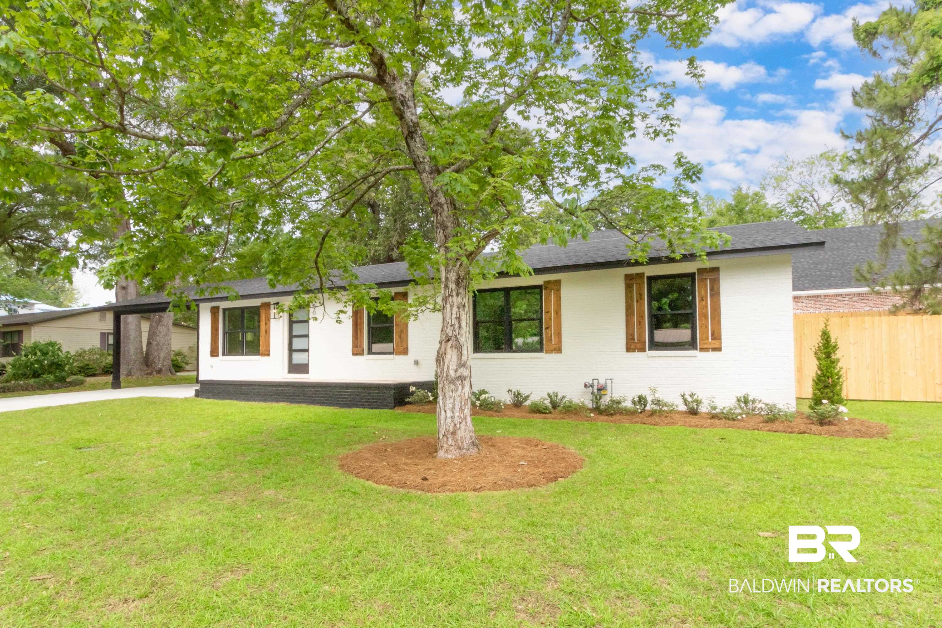 Photo 31 of Single family home for sale at 502 Horton Ln, Fairhope, AL 36532 | MLS# 409807 | Listing updated on 2026-09-02