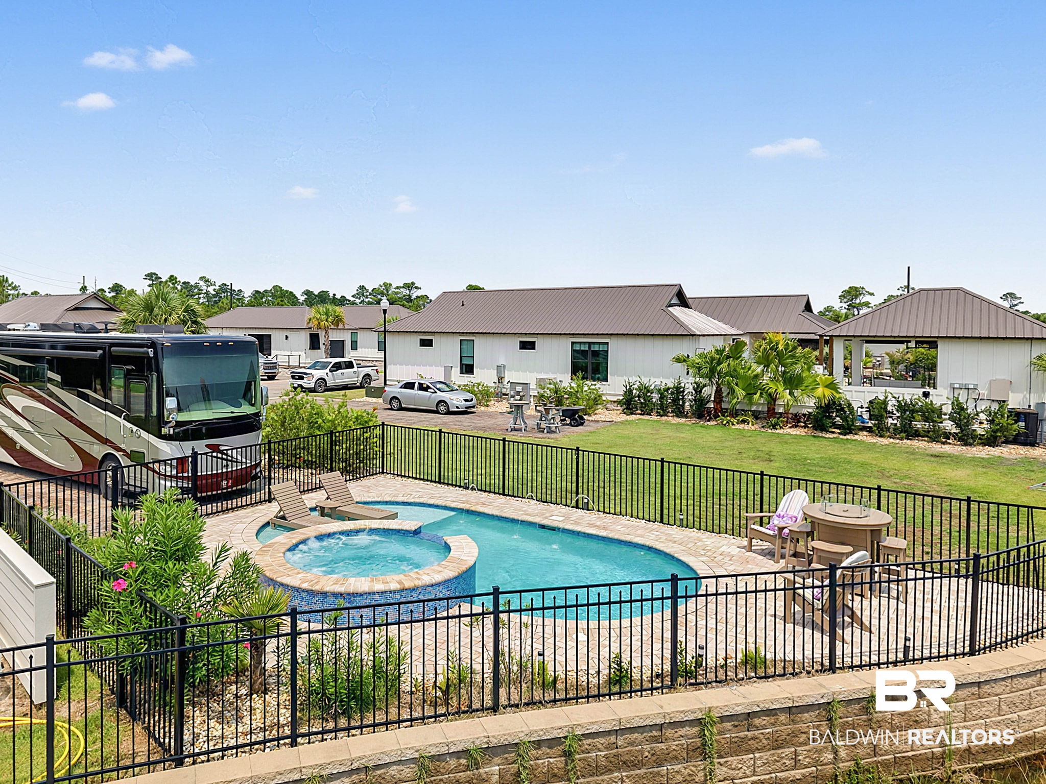 409713 | Photo 16