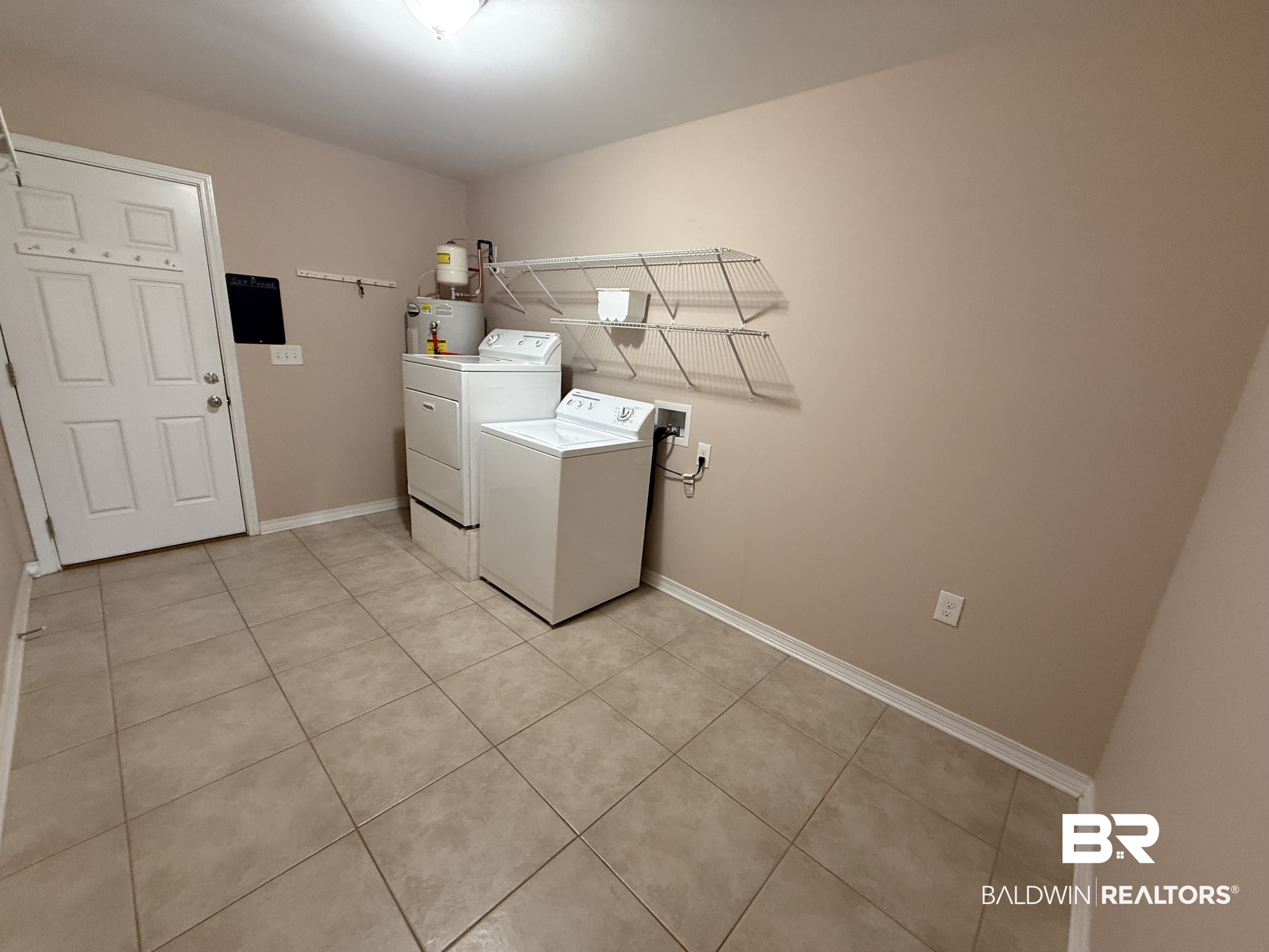 409730 | Photo 29