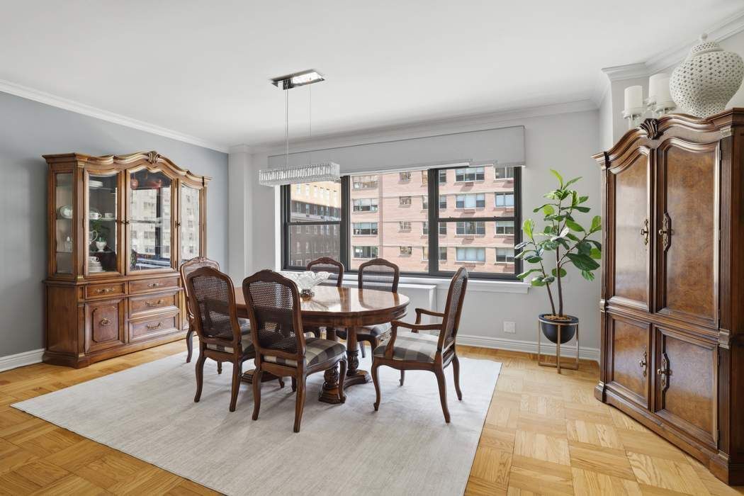 20 Sutton Place South 7B Sutton Place New York NY 10022