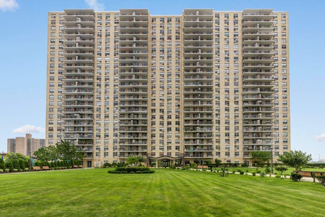 501 Surf Avenue 20E Coney Island Brooklyn NY 11224