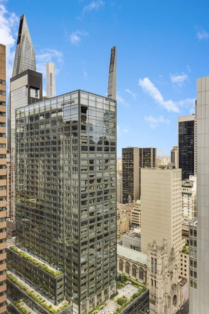 641 Fifth Avenue Midtown East New York NY 10022