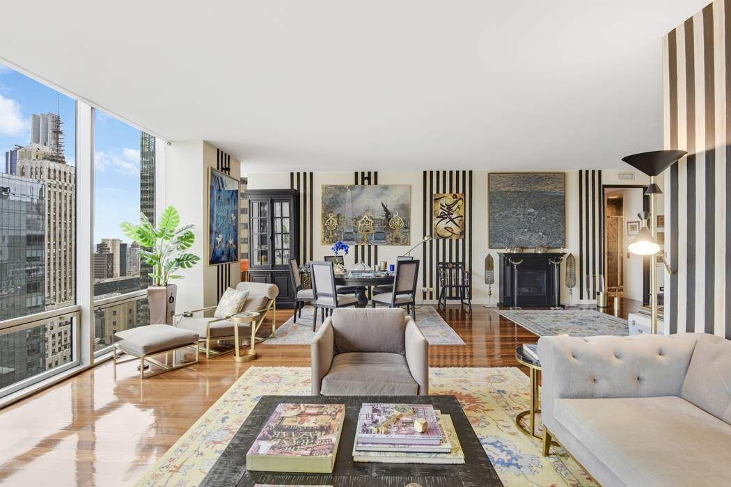 641 Fifth Avenue Midtown East New York NY 10022