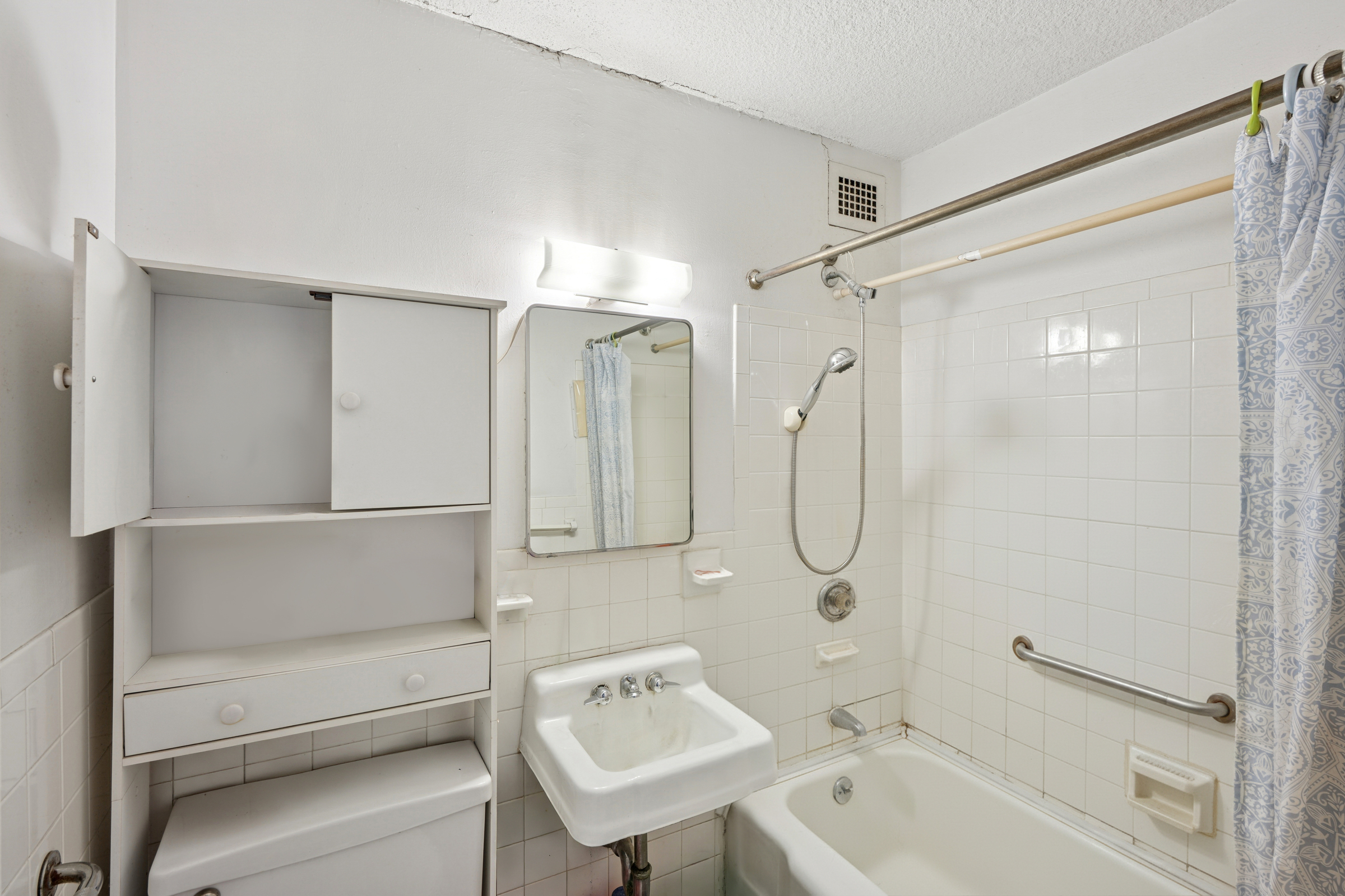 180 Park Row 23D Chinatown New York NY 10038
