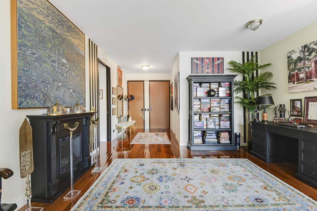 641 Fifth Avenue 29C Midtown East New York NY 10022
