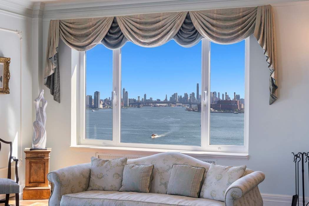 1 Beekman Place 15A Beekman Place New York NY 10022