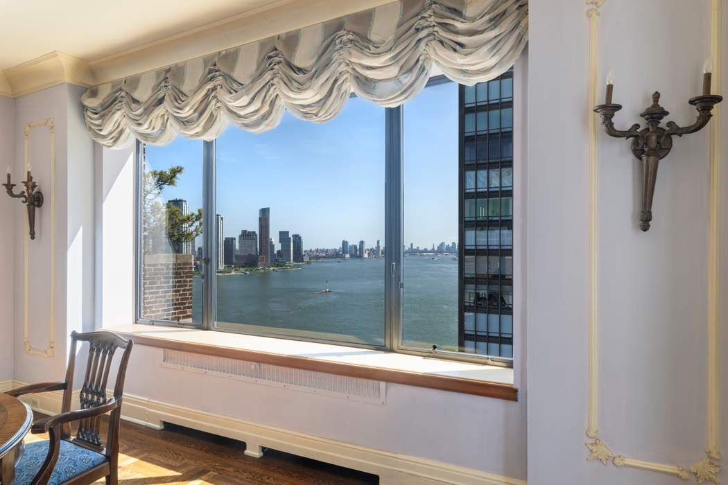 1 Beekman Place 15A Beekman Place New York NY 10022