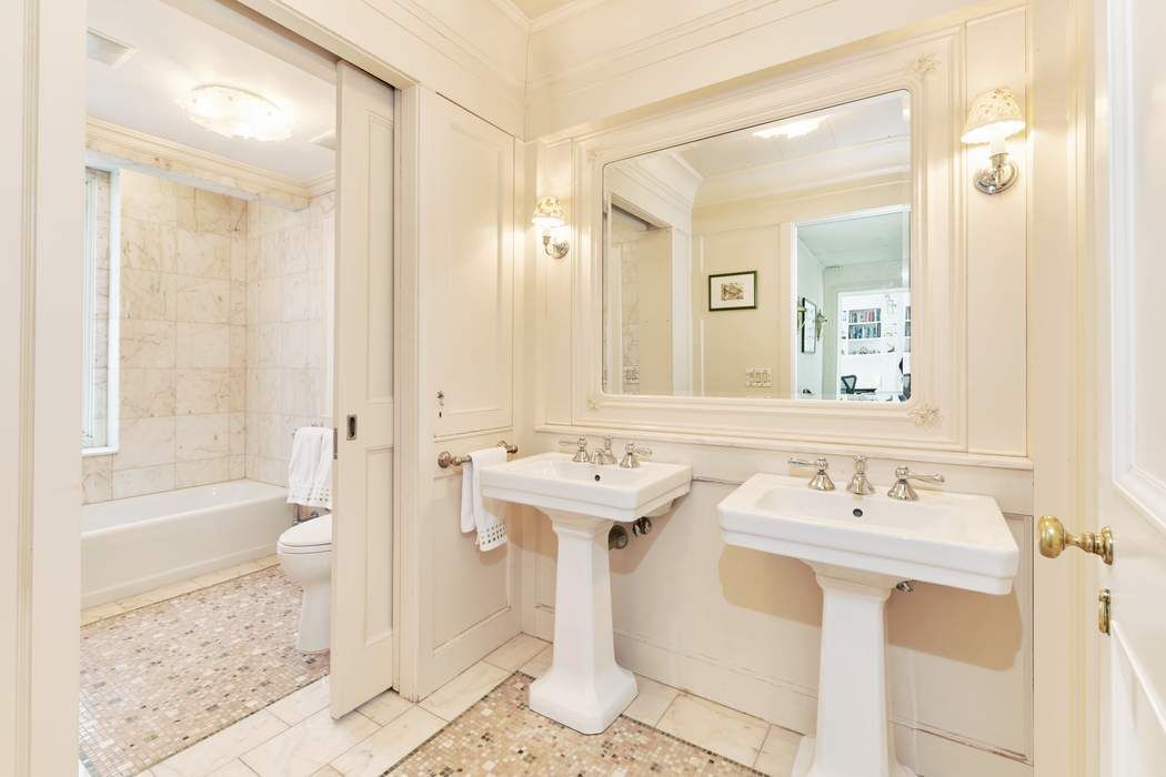 1 Beekman Place 15A Beekman Place New York NY 10022