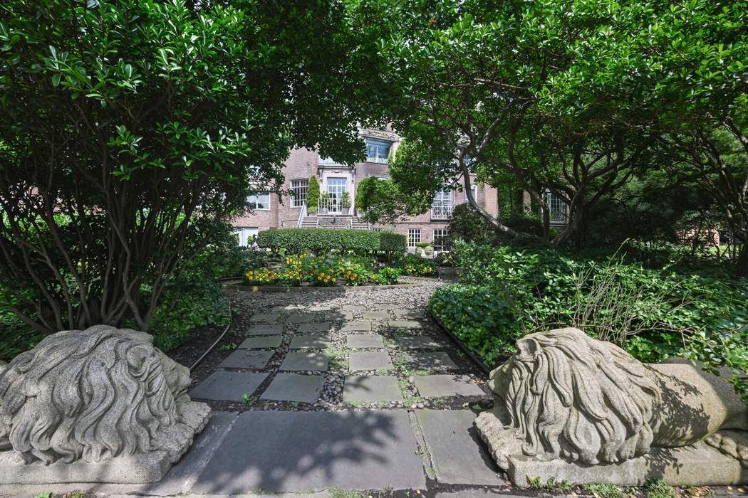 1 Beekman Place 15A Beekman Place New York NY 10022