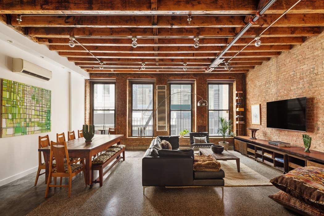 138 Fulton Street 2 Seaport District New York NY 10038