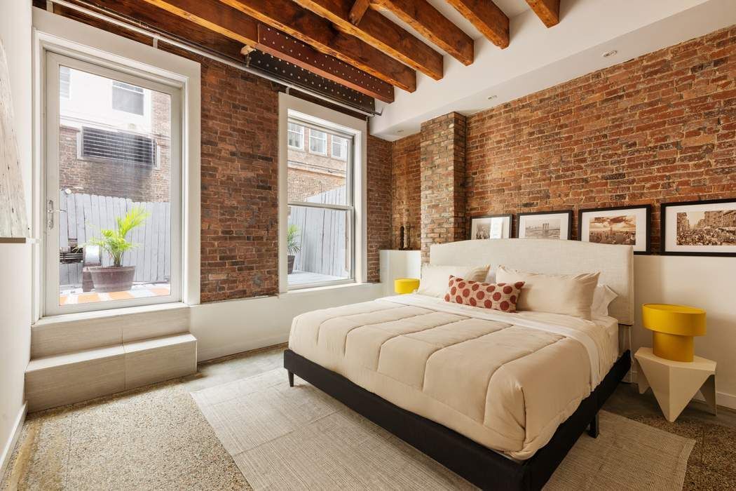138 Fulton Street 2 Seaport District New York NY 10038