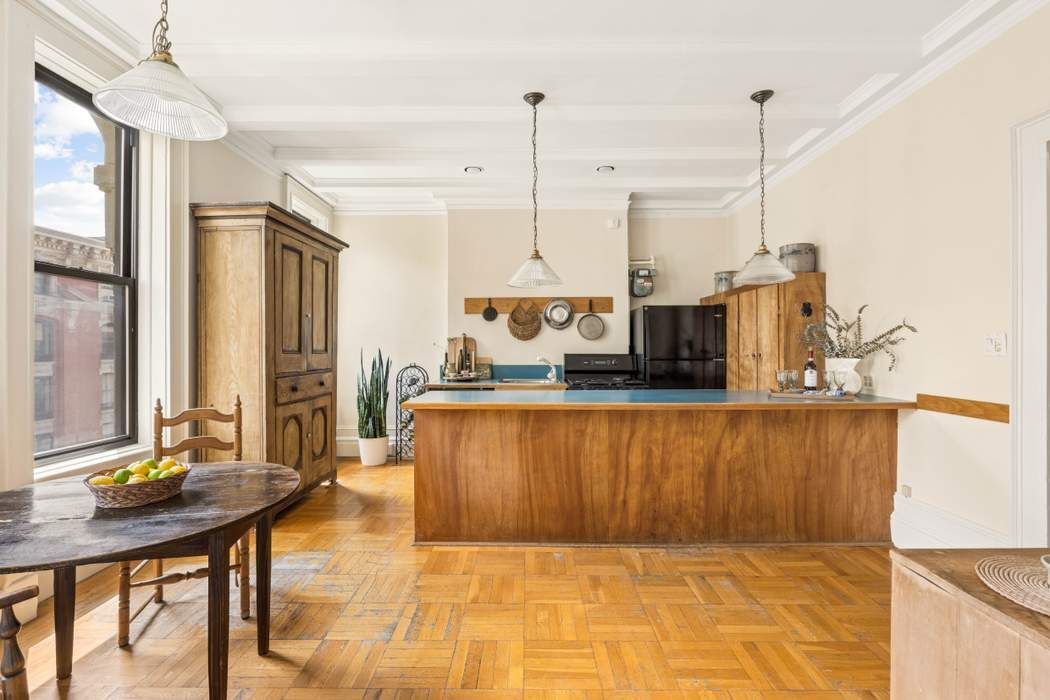 16 East 96th Street Carnegie Hill New York NY 10128