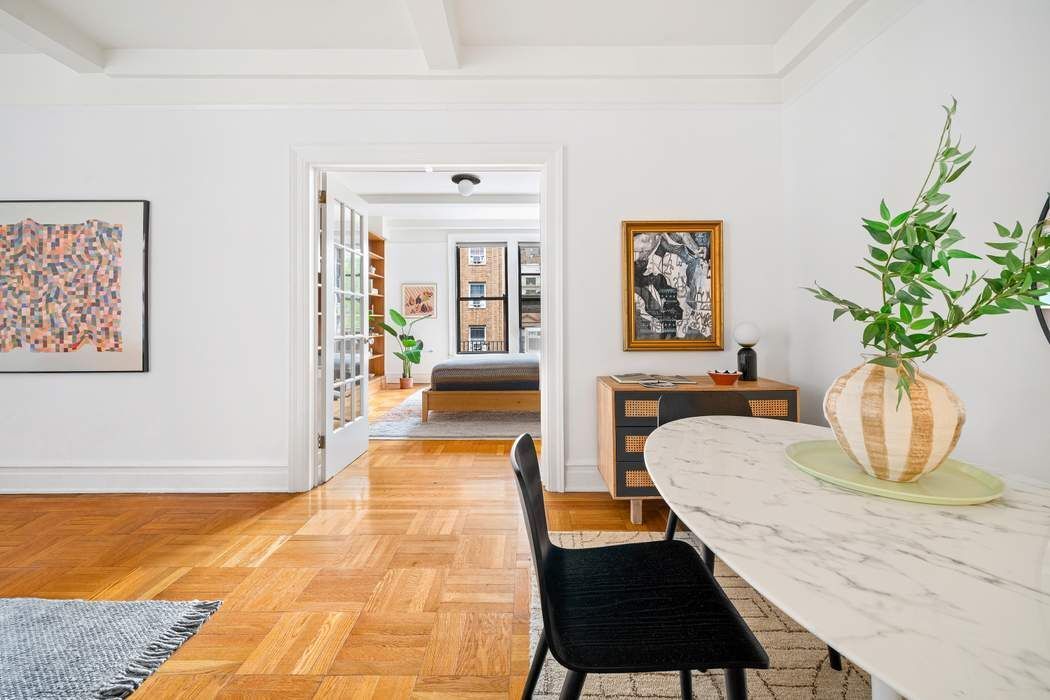 114 West 70th Street 6B Lincoln Square New York NY 10023