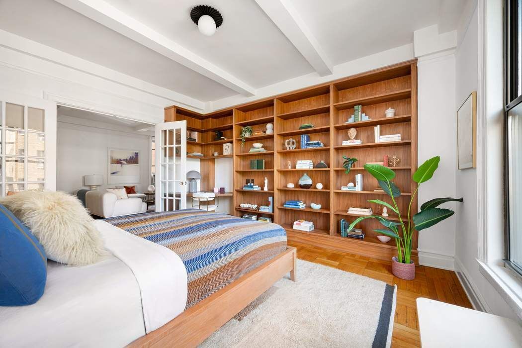 114 West 70th Street 6B Lincoln Square New York NY 10023