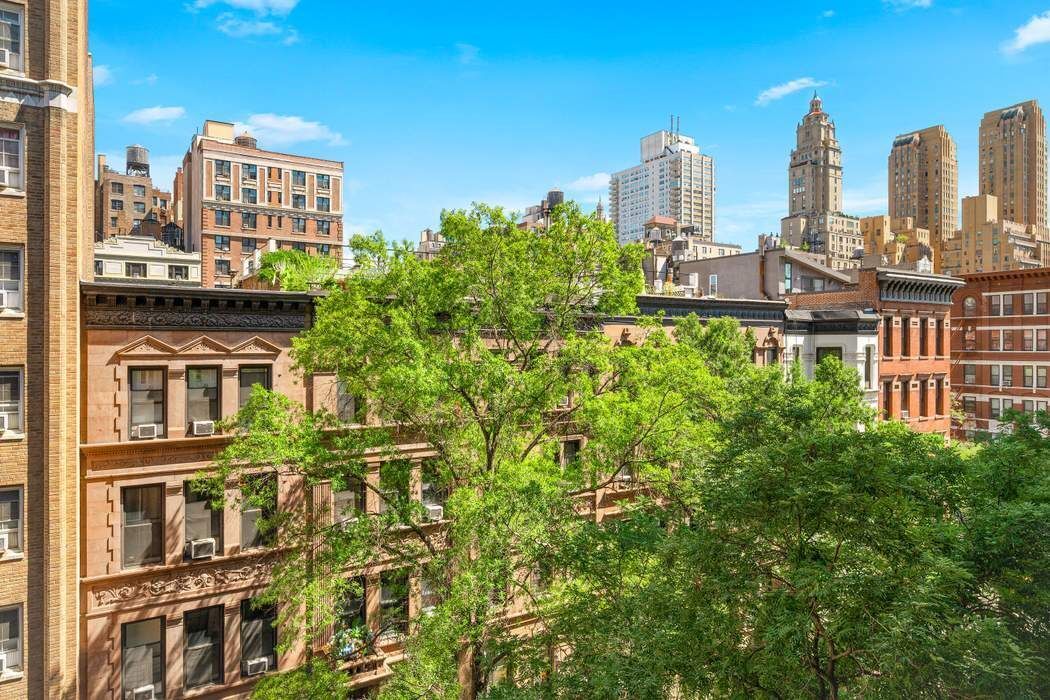 114 West 70th Street 6B Lincoln Square New York NY 10023