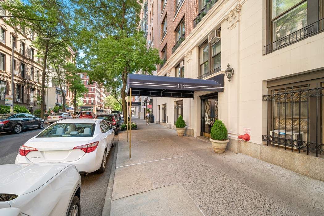 114 West 70th Street 6B Lincoln Square New York NY 10023