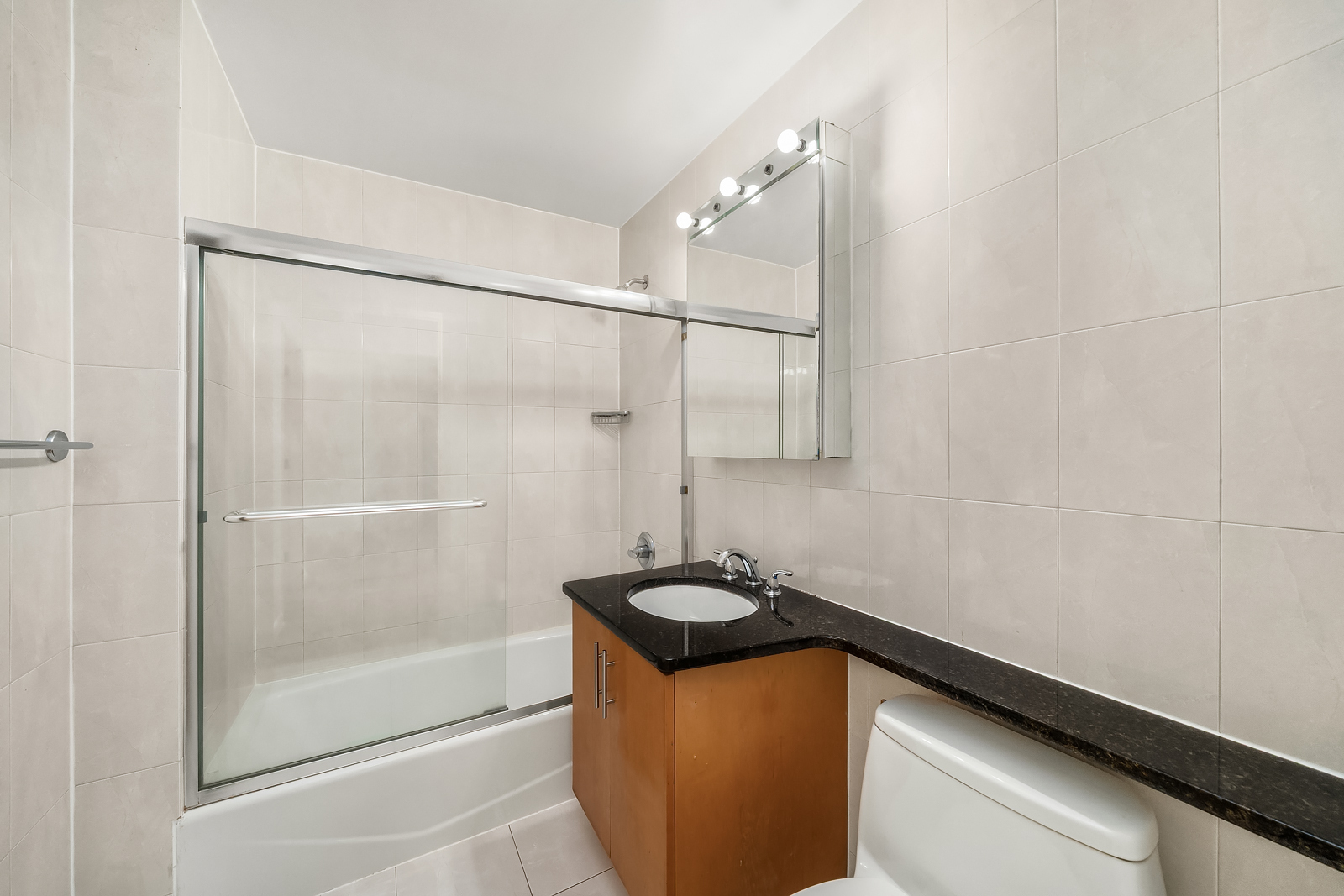 40-53 62nd Street 5C Woodside Queens NY 11377
