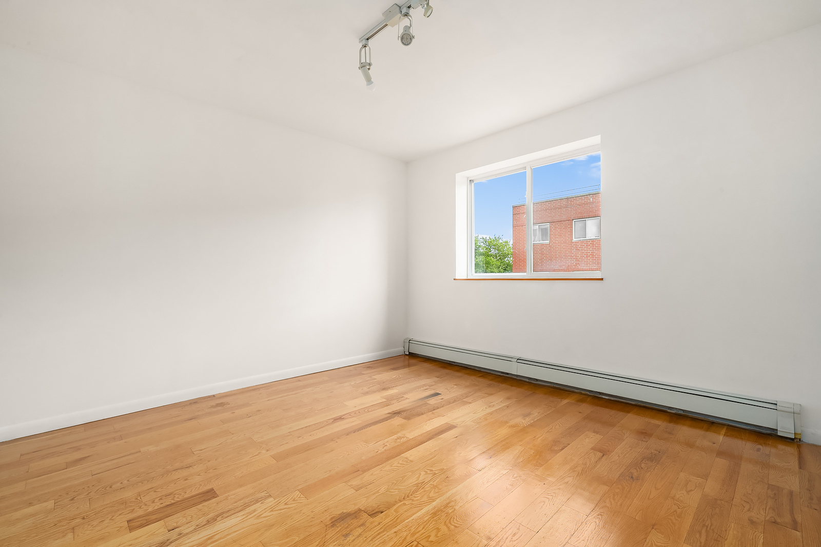 40-53 62nd Street 5C Woodside Queens NY 11377