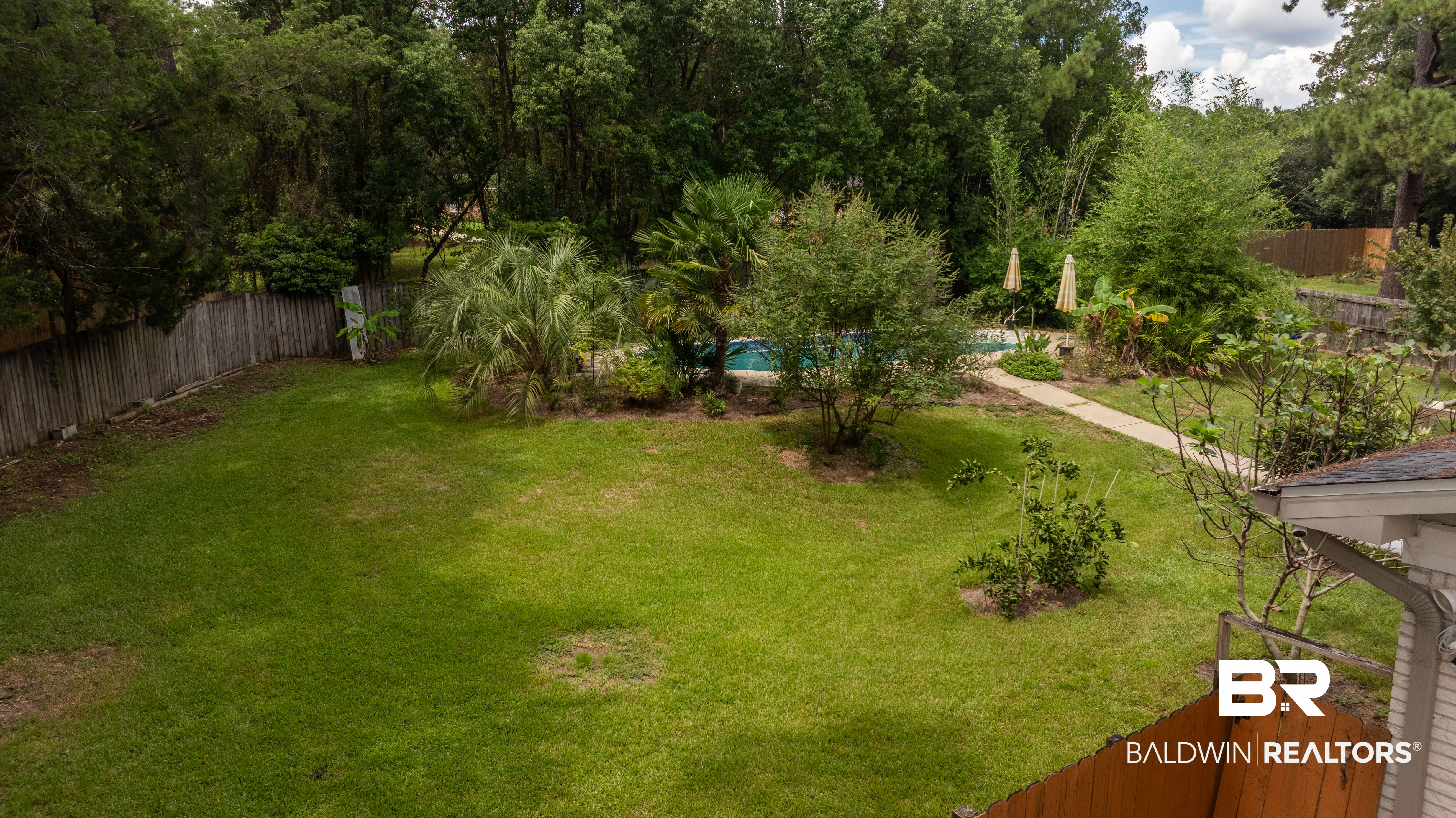 406350 | Photo 28