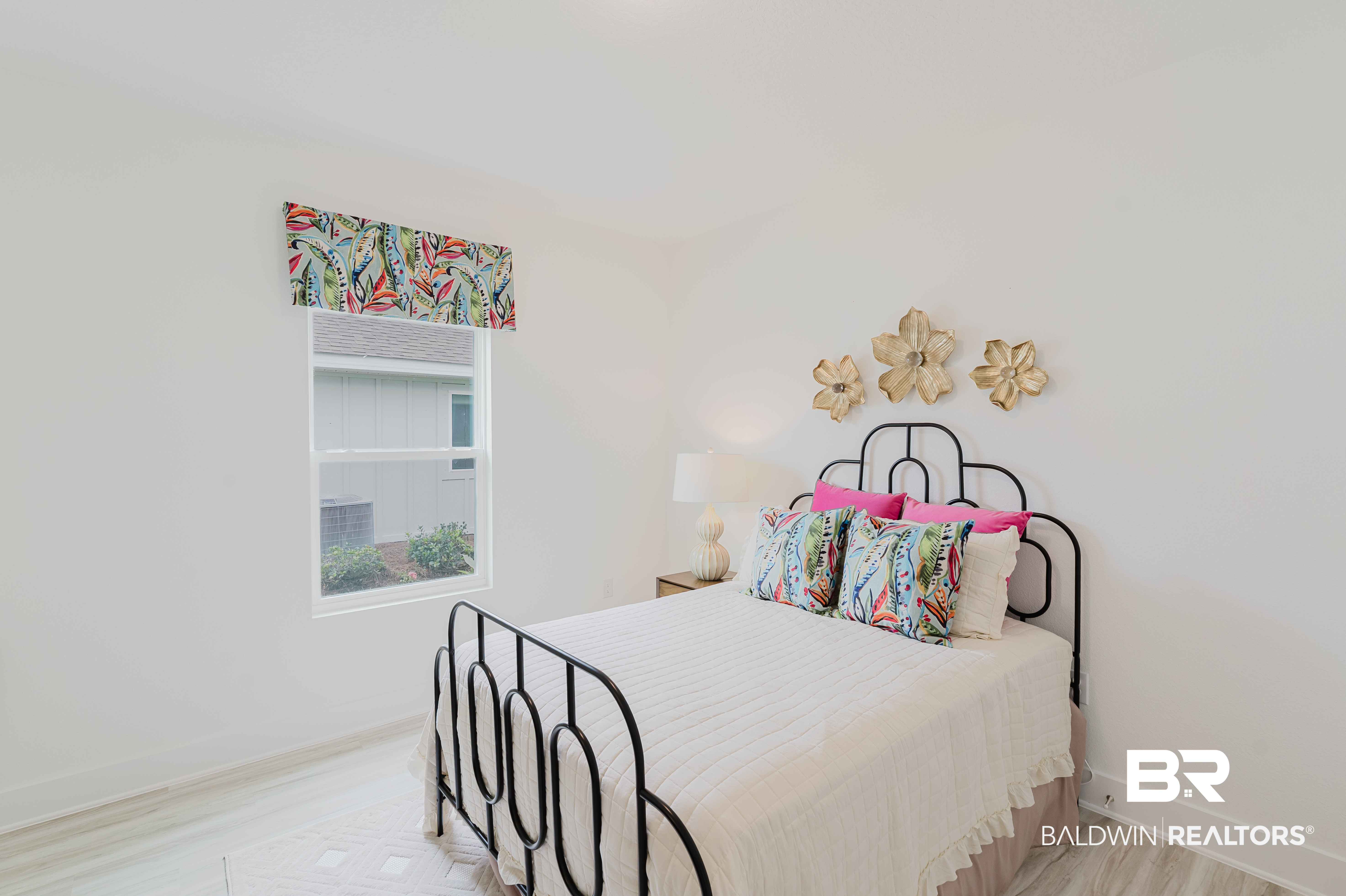 410344 | Photo 22