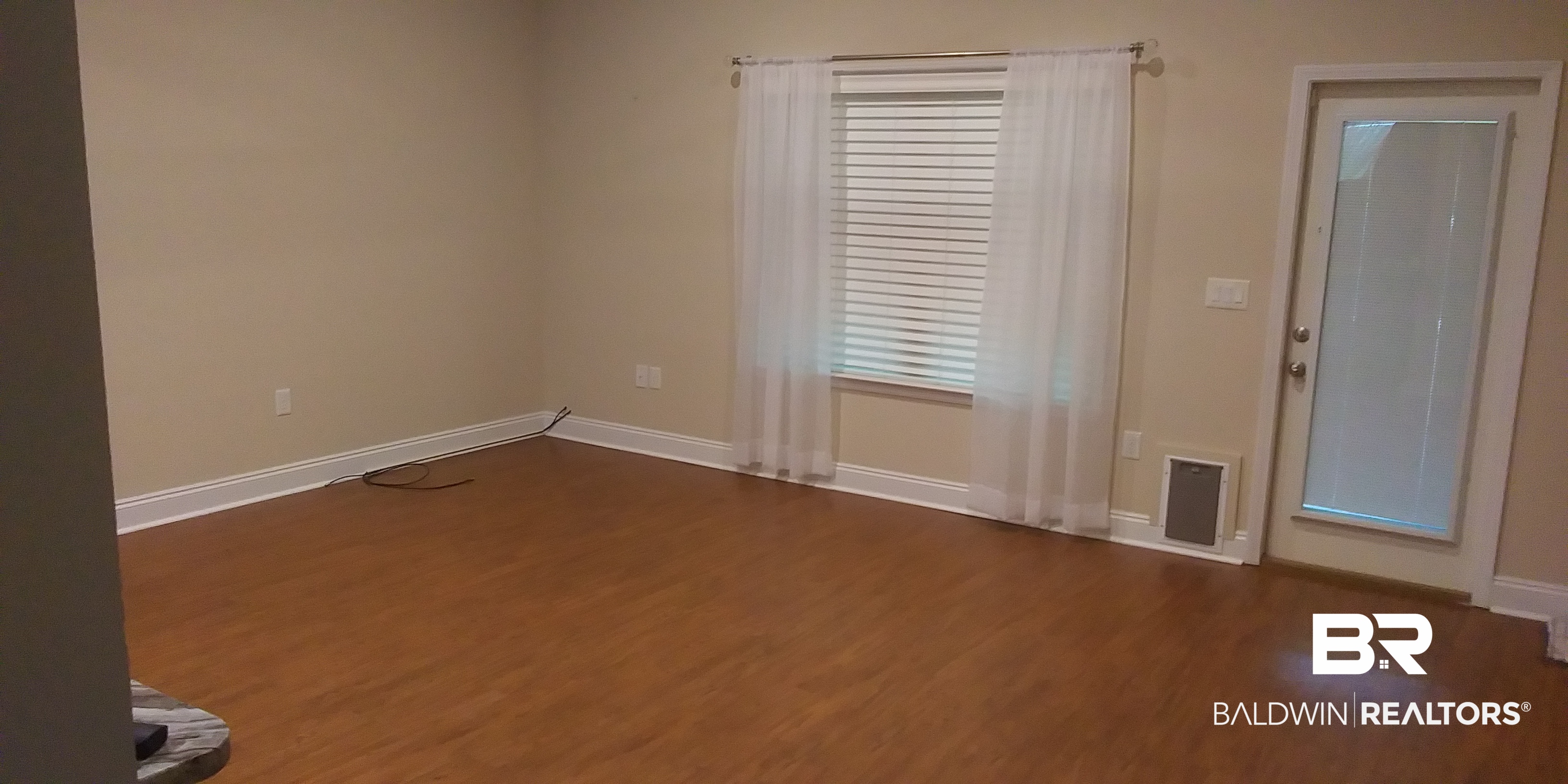 410357 | Photo 22
