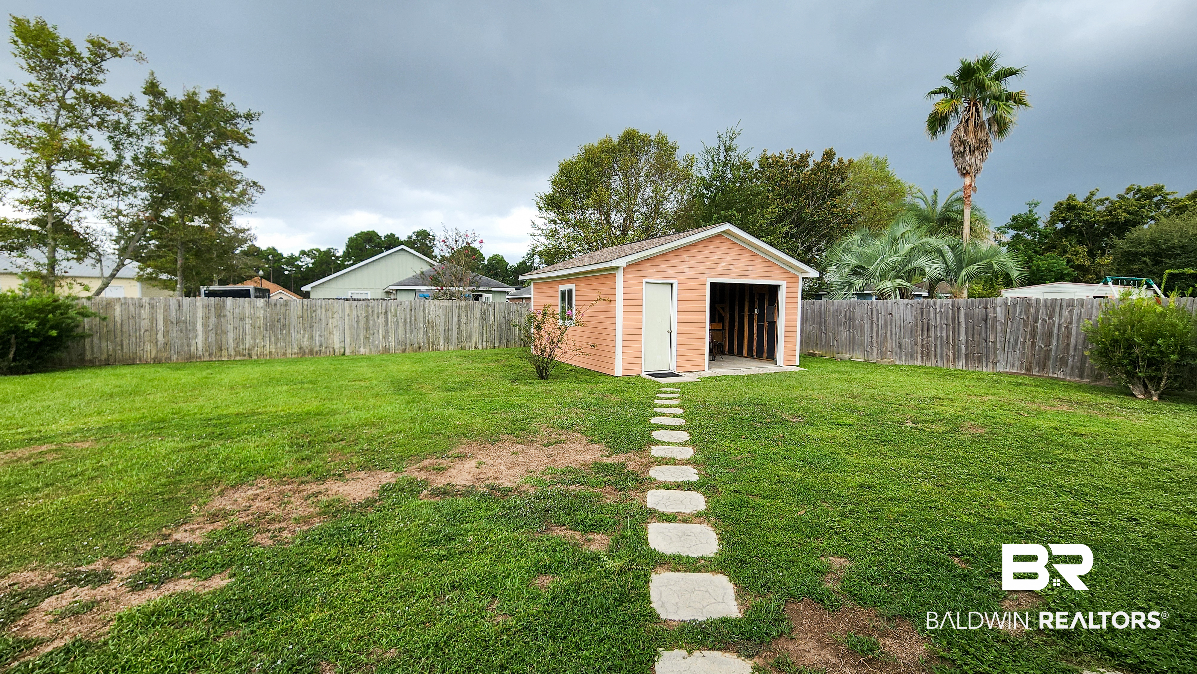 410277 | Photo 21