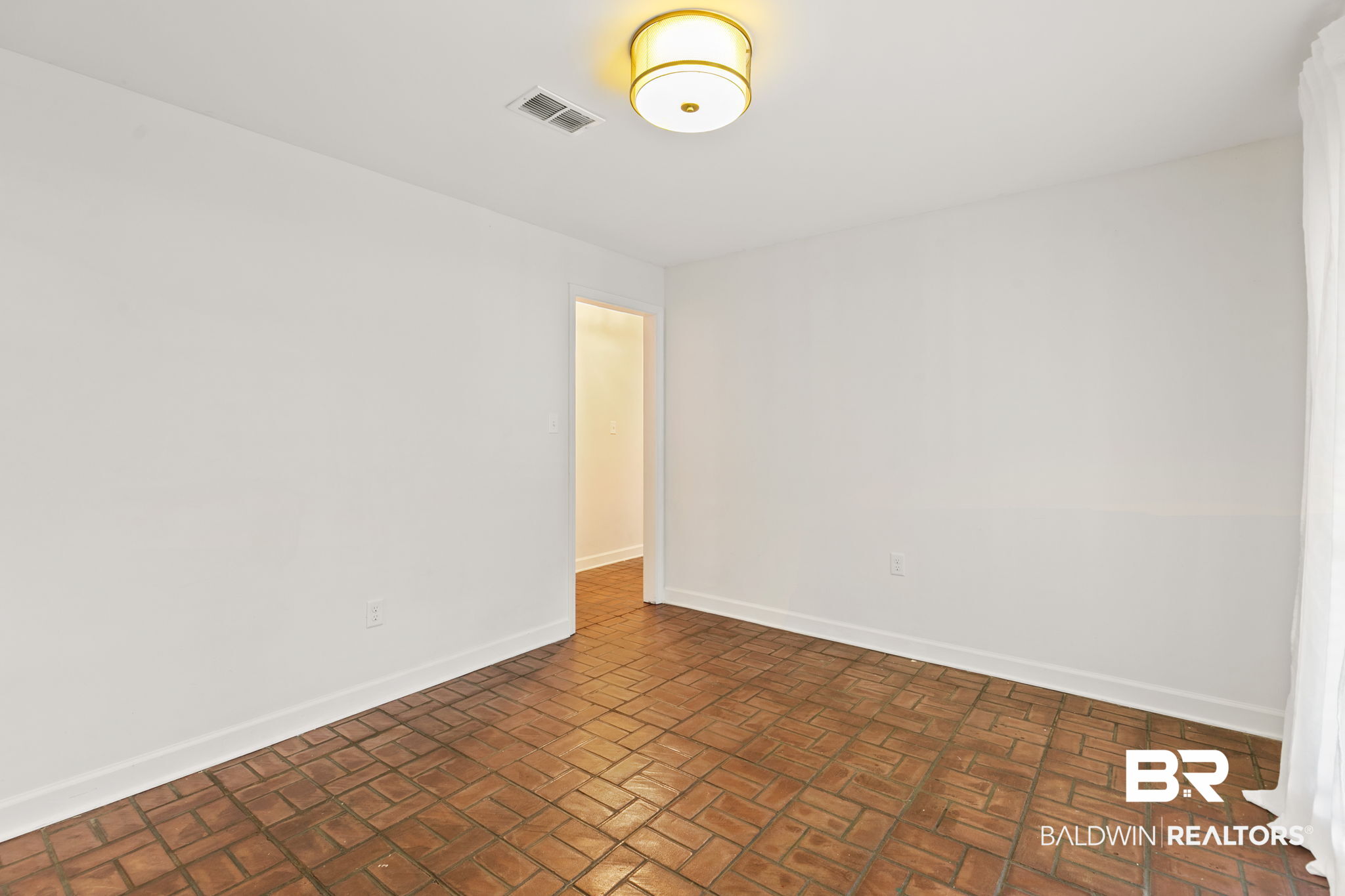 410369 | Photo 25