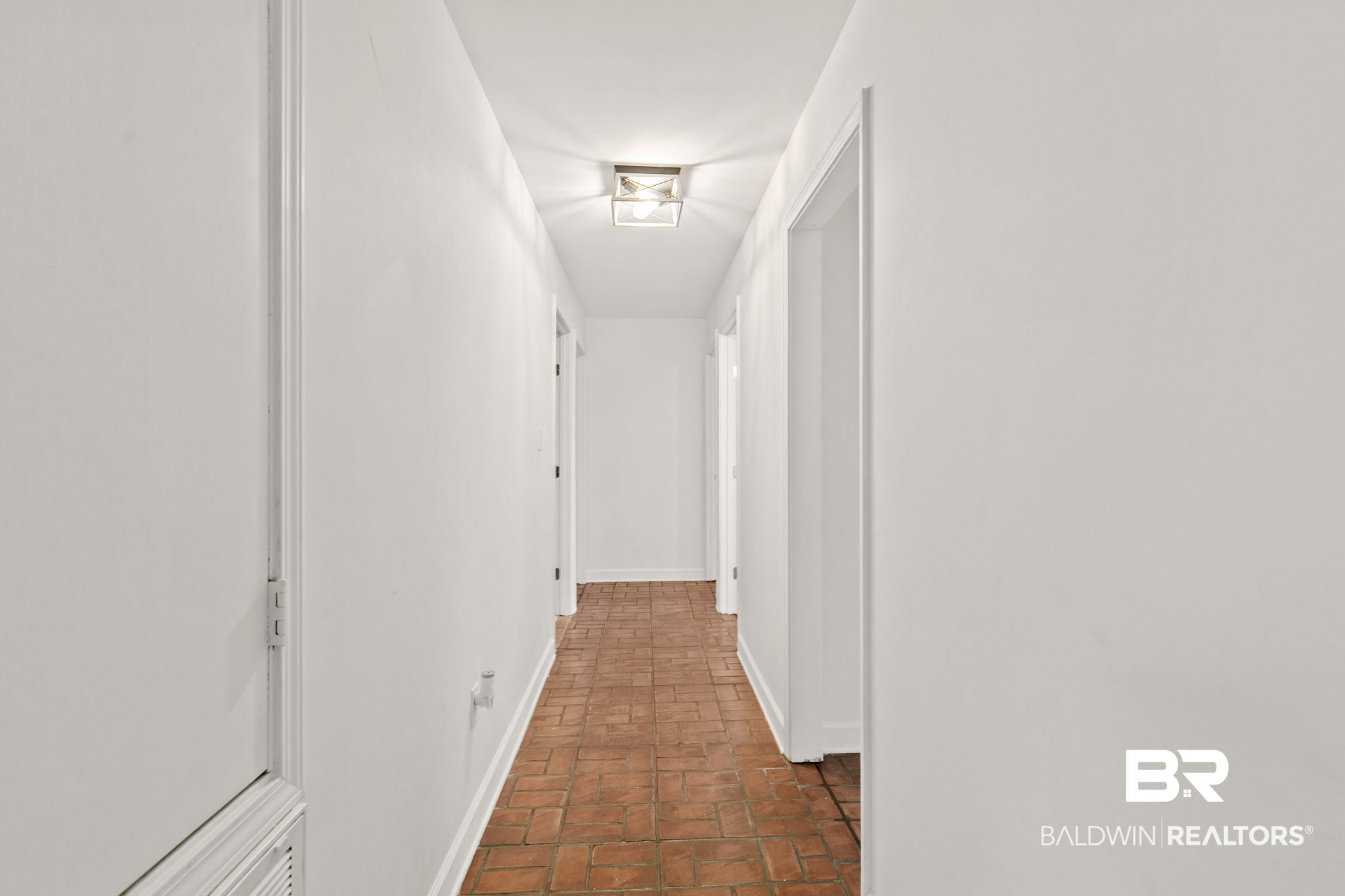 410369 | Photo 26