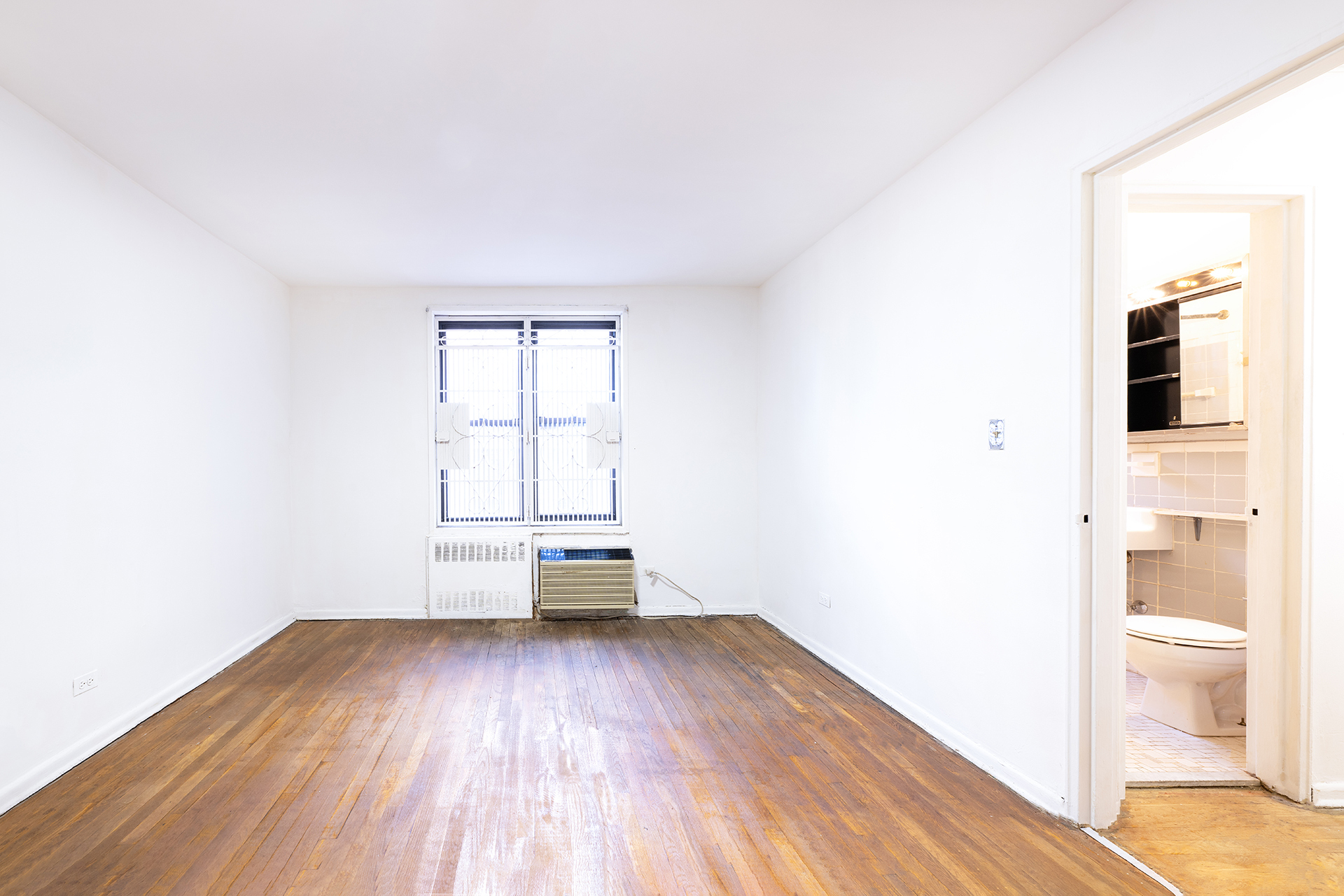 65-15 38th Avenue Woodside Queens NY 11377
