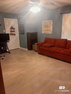 410372 | Photo 26