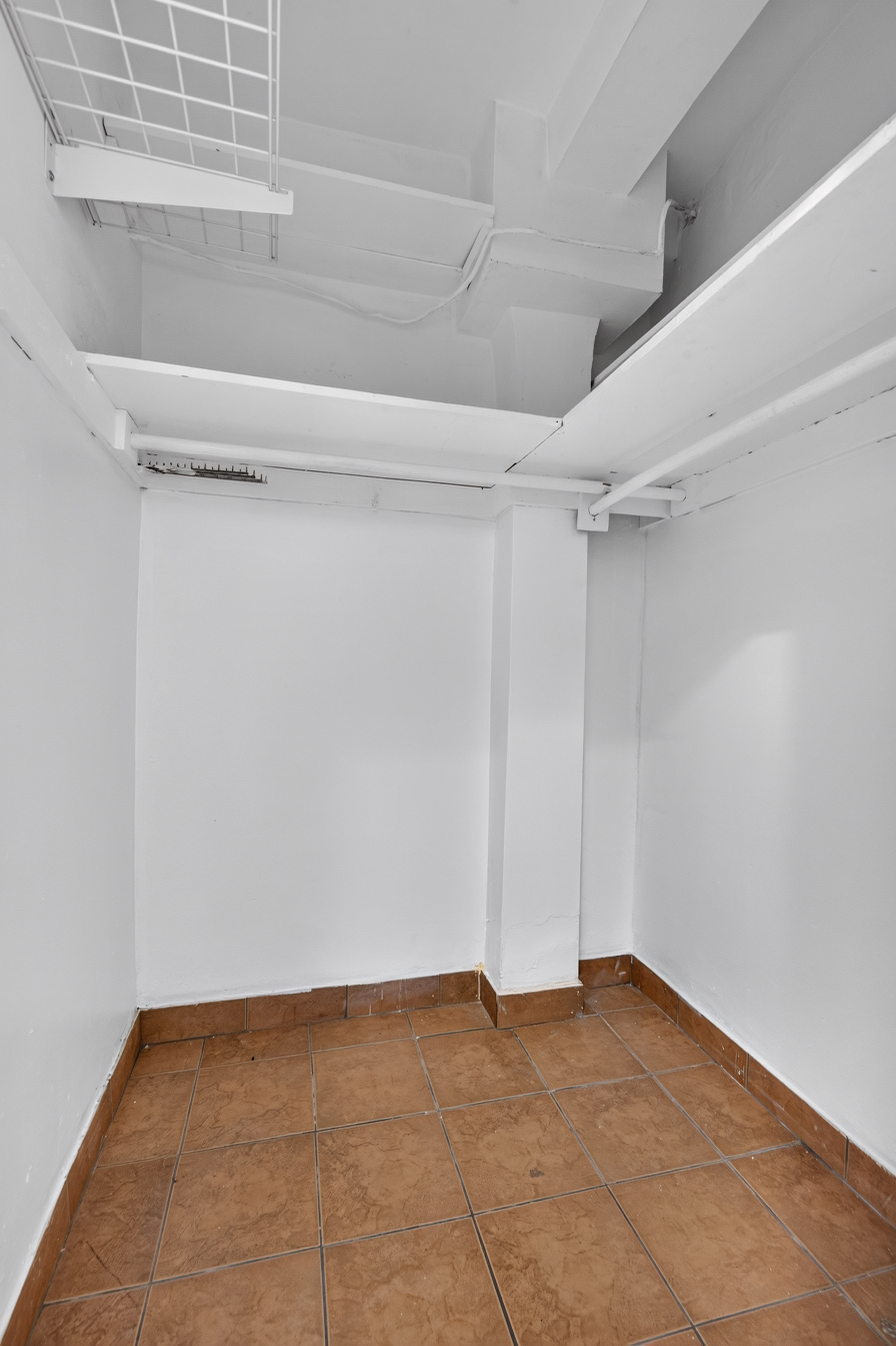 759 East 10th Street 1B Ocean Parkway Brooklyn NY 11230