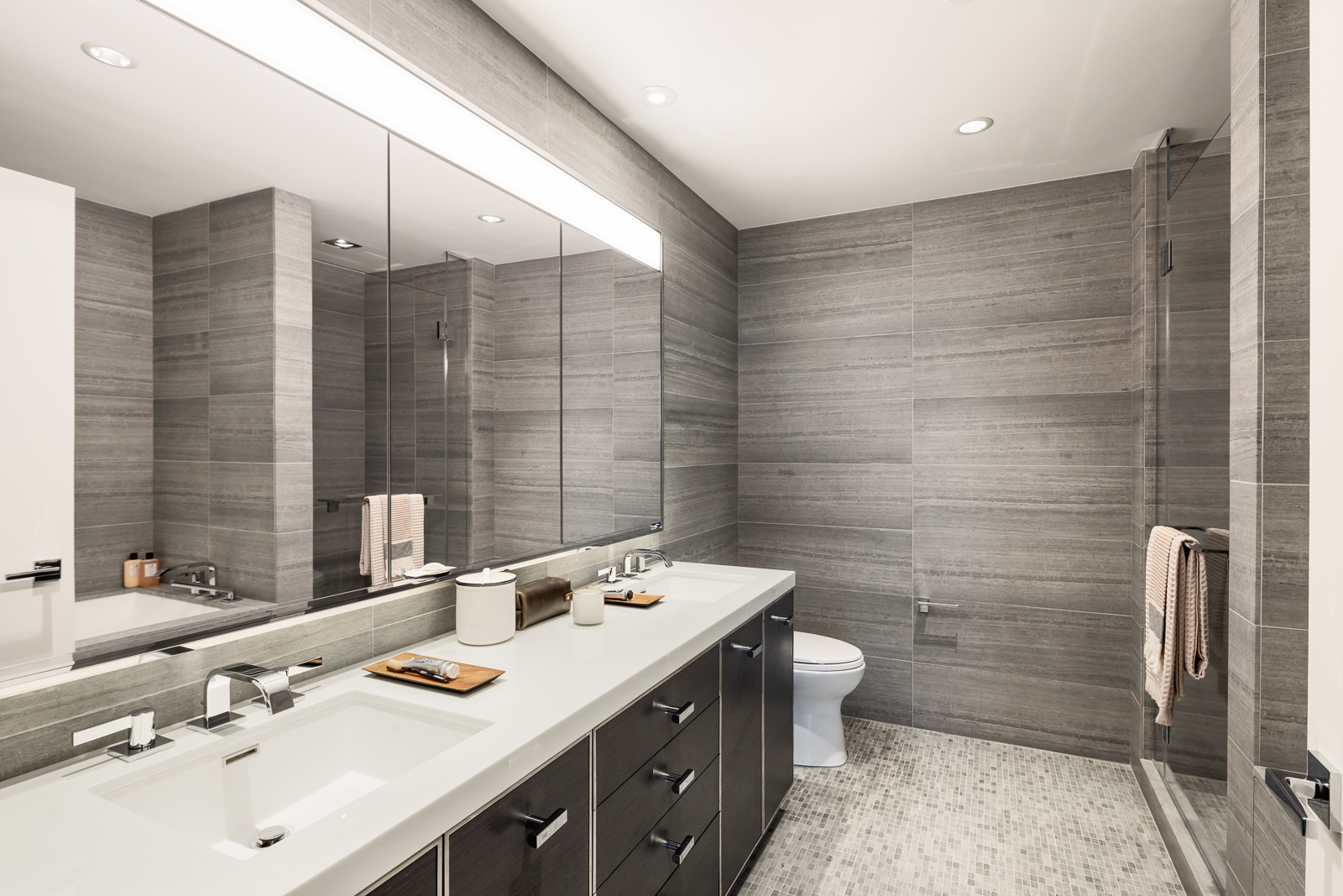 252 South Street 62E Lower East Side New York NY 10002