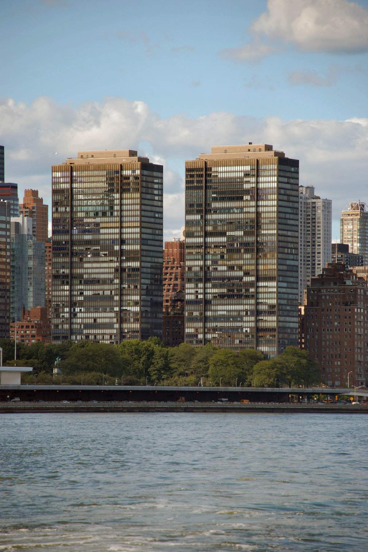 870 United Nations Plaza 22F Beekman Place New York NY 10017