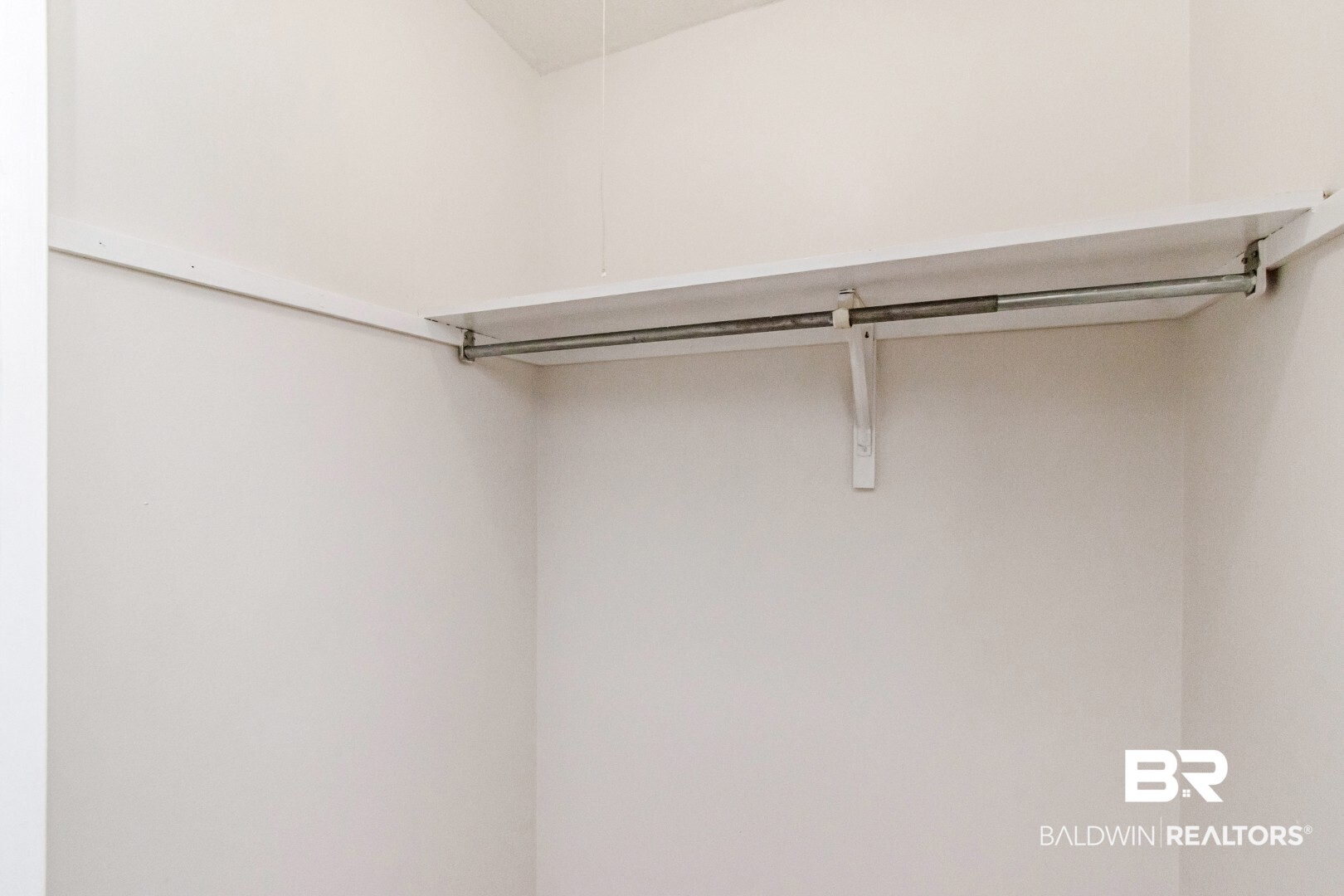 410400 | Photo 25