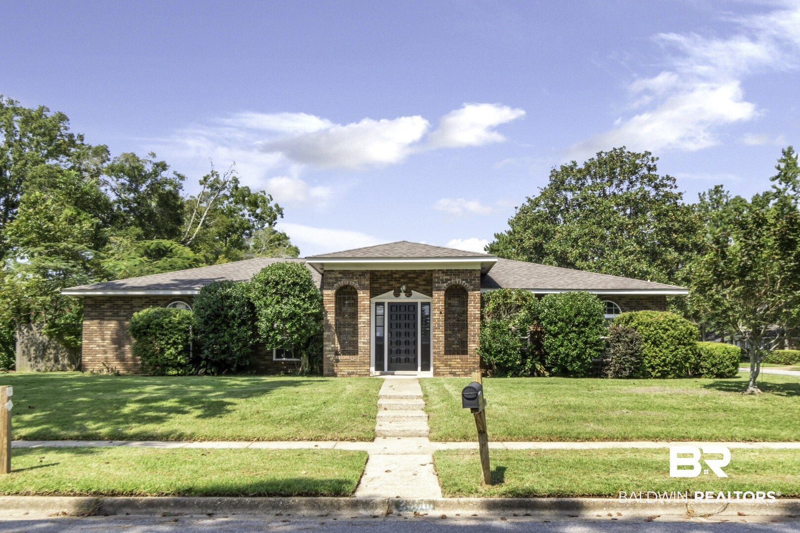 410400 | Photo 2